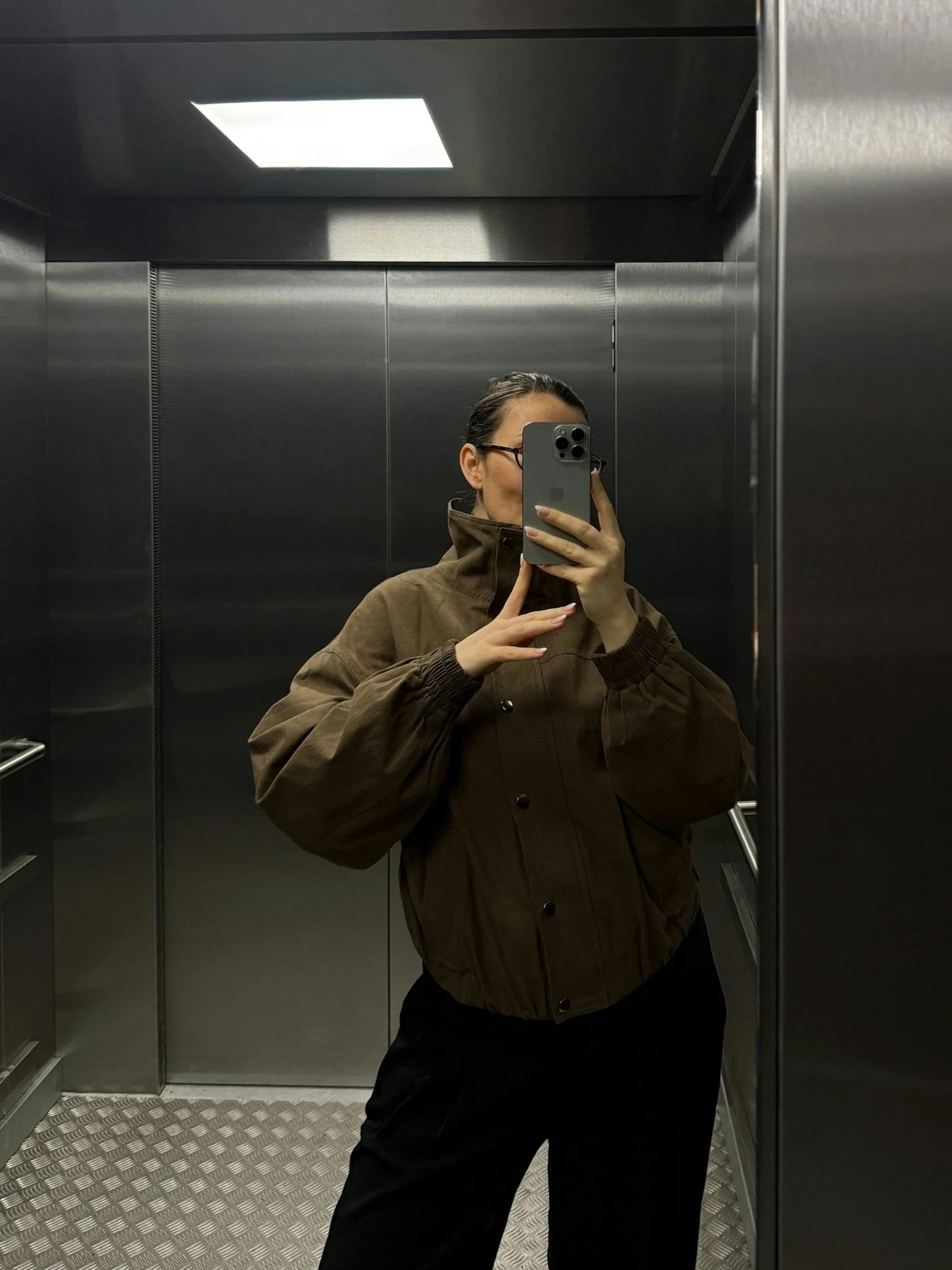 Selio Bomber Jacket Brown - Image 6