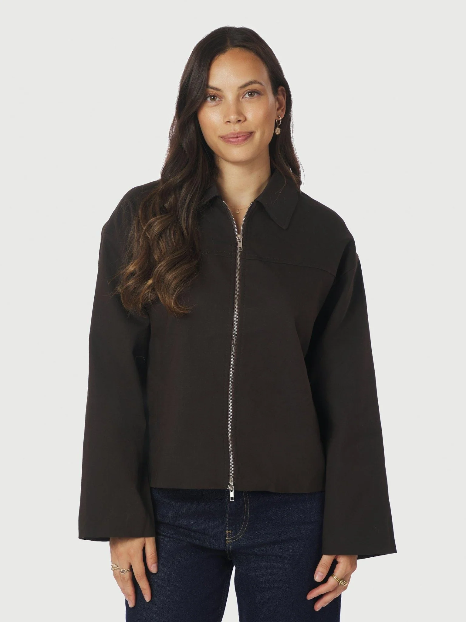 Titan Jacket Dark Brown - Image 2