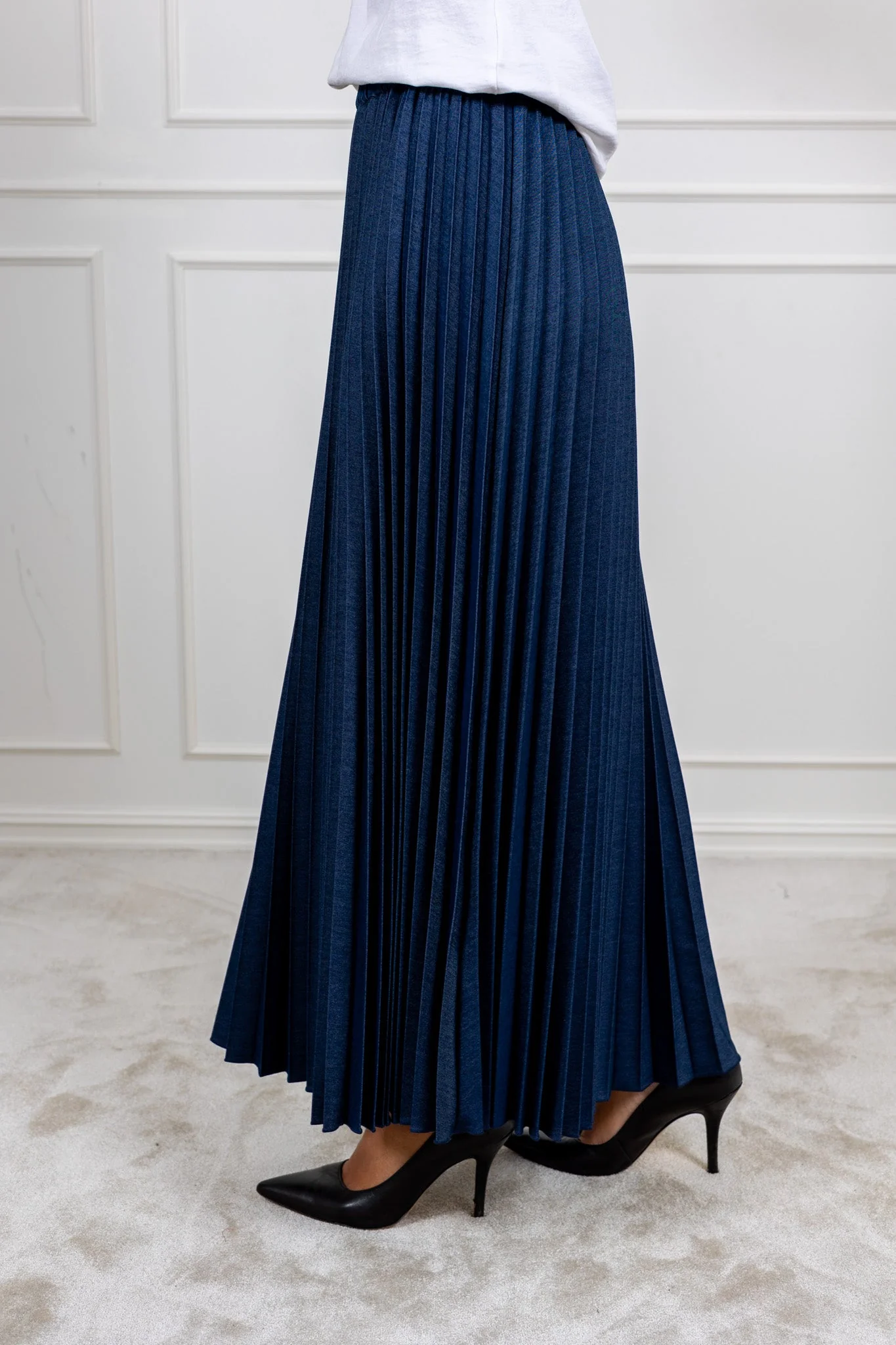 Cherrieiw Skirt Dark Denim - Image 4