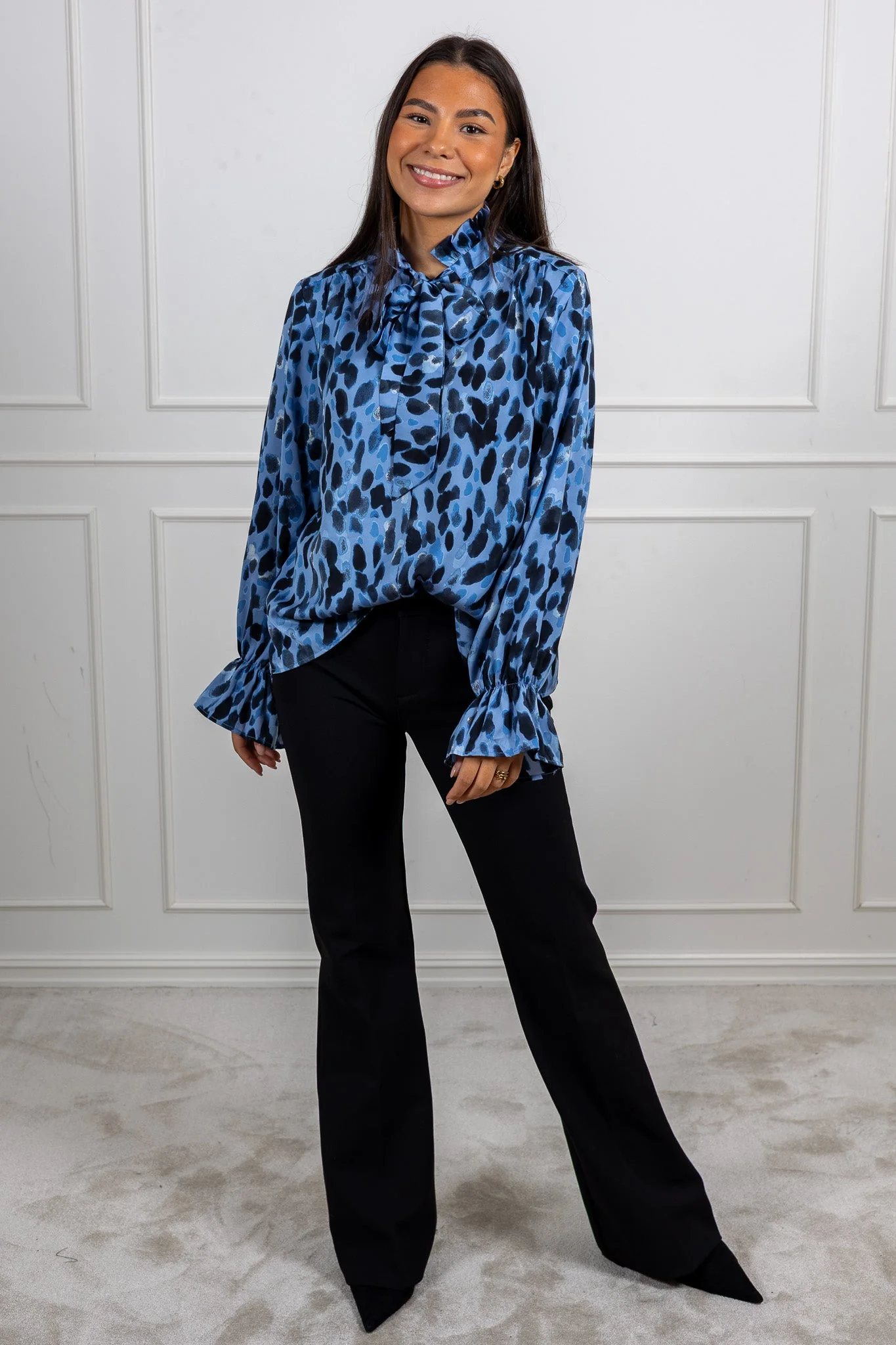 Gracieiw Printed Blouse Blue Painted Dot - Image 3