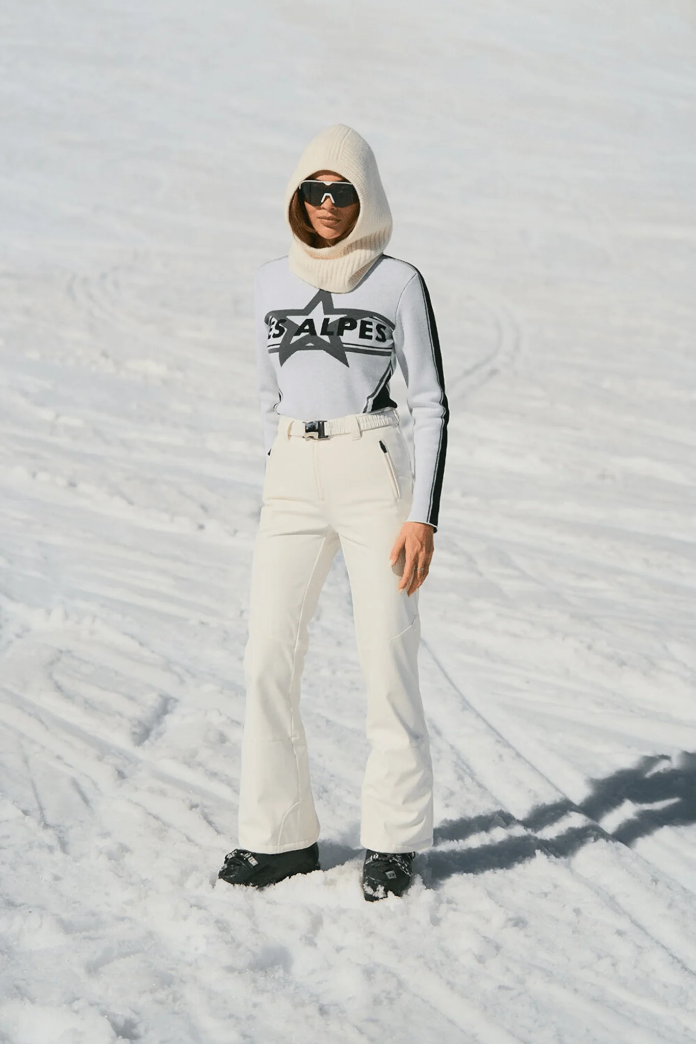 Les Alpes Star Sweater Snow White - Image 2