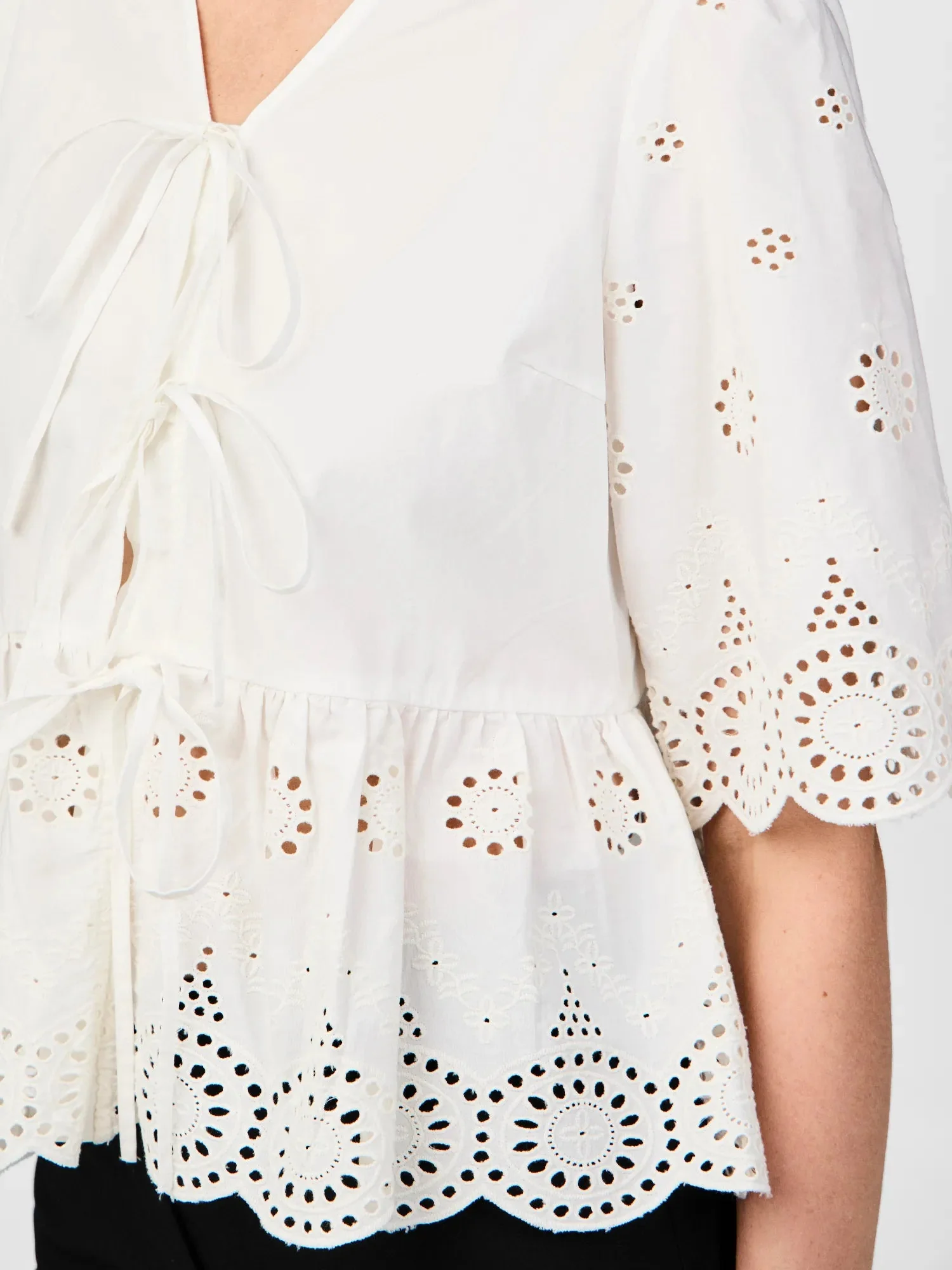 Cornelia 2/4 Tie Top Star White - Image 12