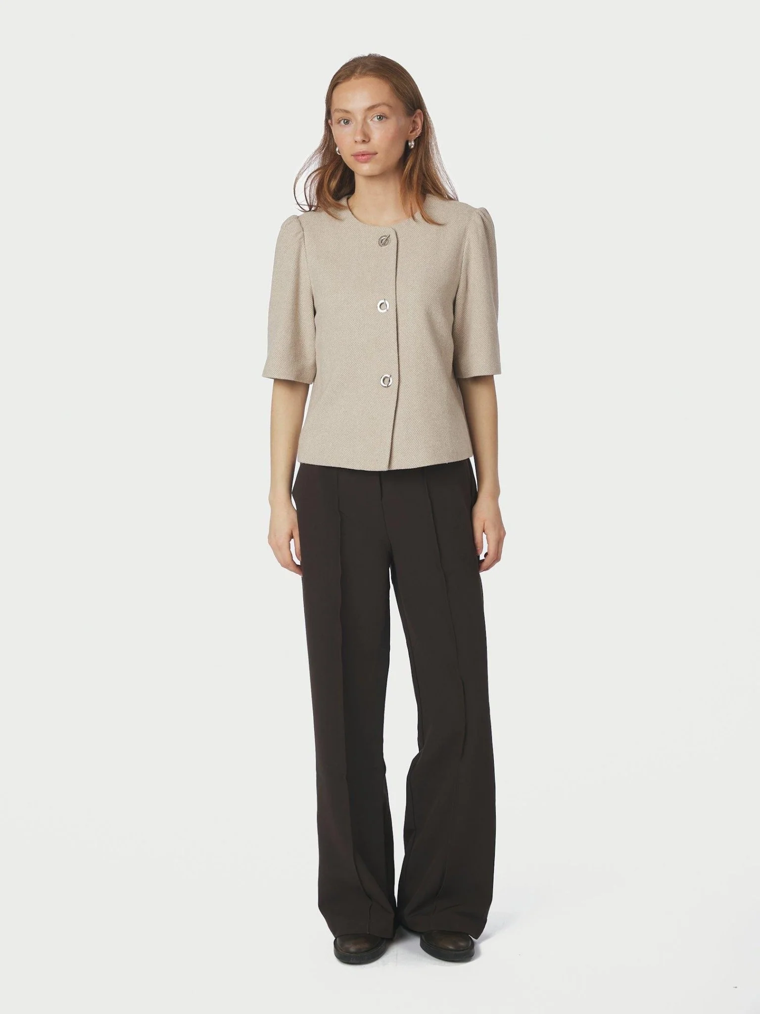 Xanthe Light Herringbone Blazer Sand - Image 10