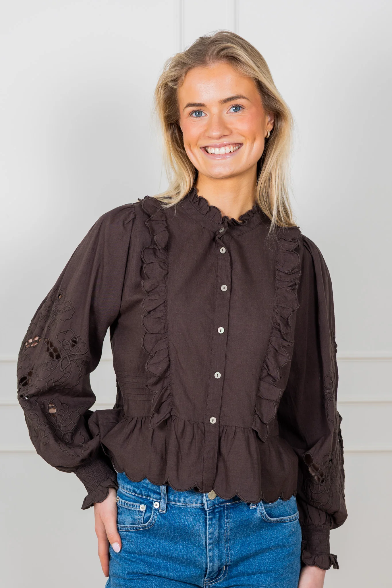 Petrine Embroidery Blouse Dark Brown