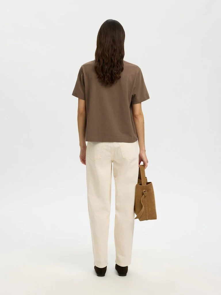 Essential SS Boxy Tee Chocolate Chip - Image 12