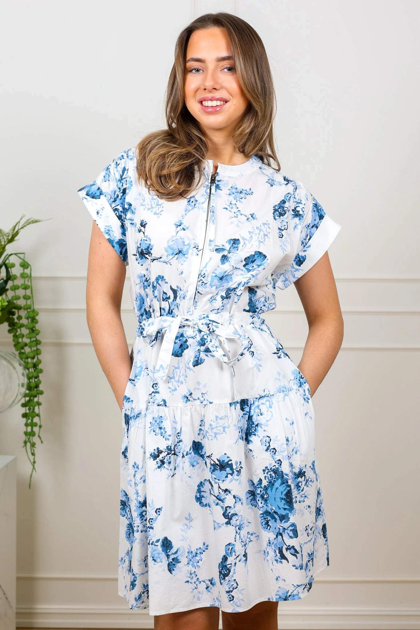 Lisboa Laura Dress Blue - Image 3