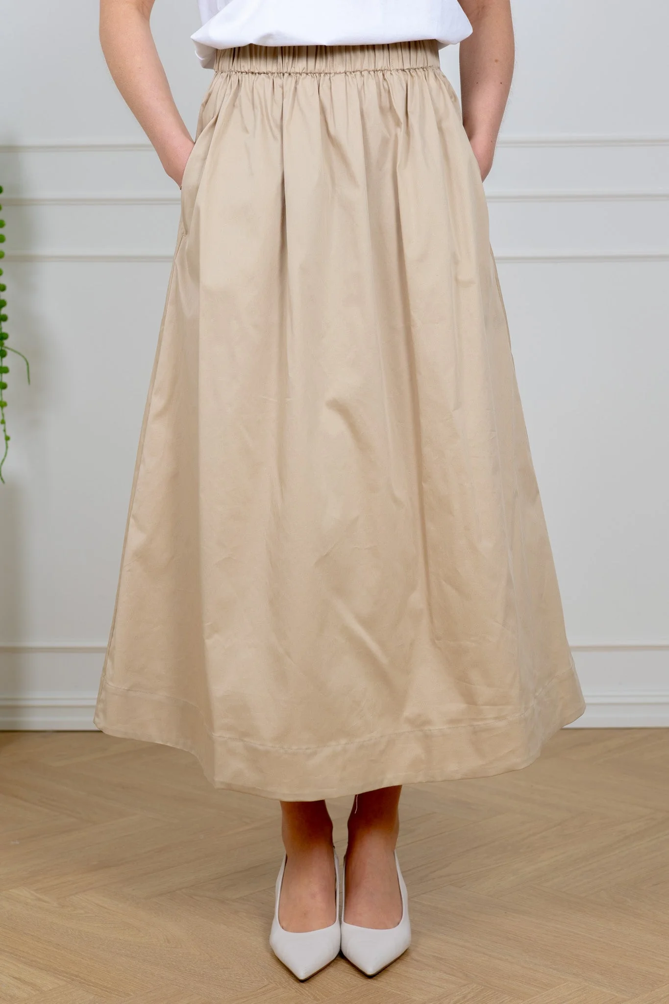 Freya Skirt Beige - Image 5