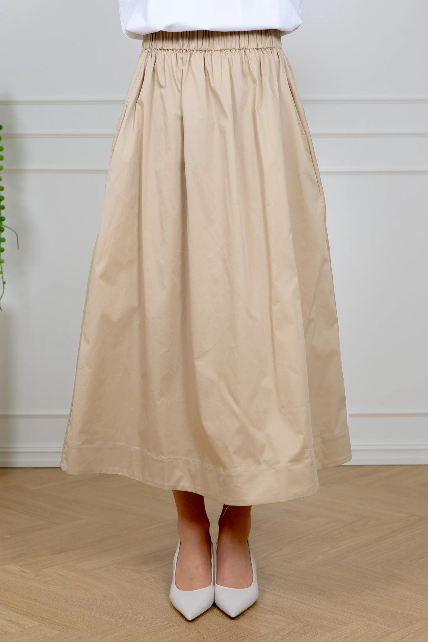Freya Skirt Beige - Image 6