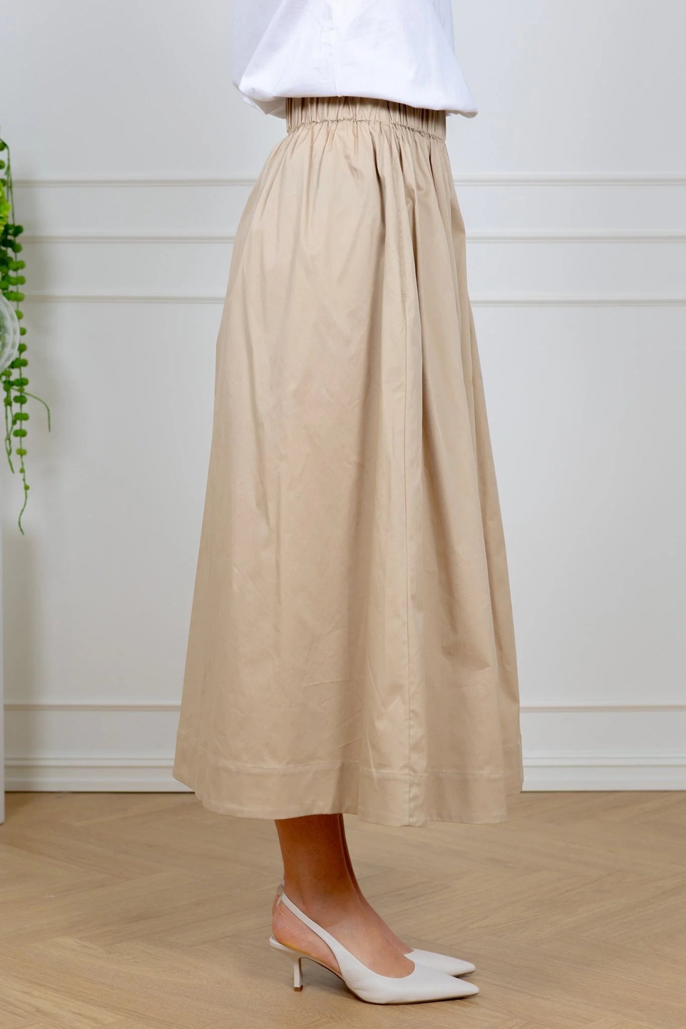 Freya Skirt Beige - Image 7
