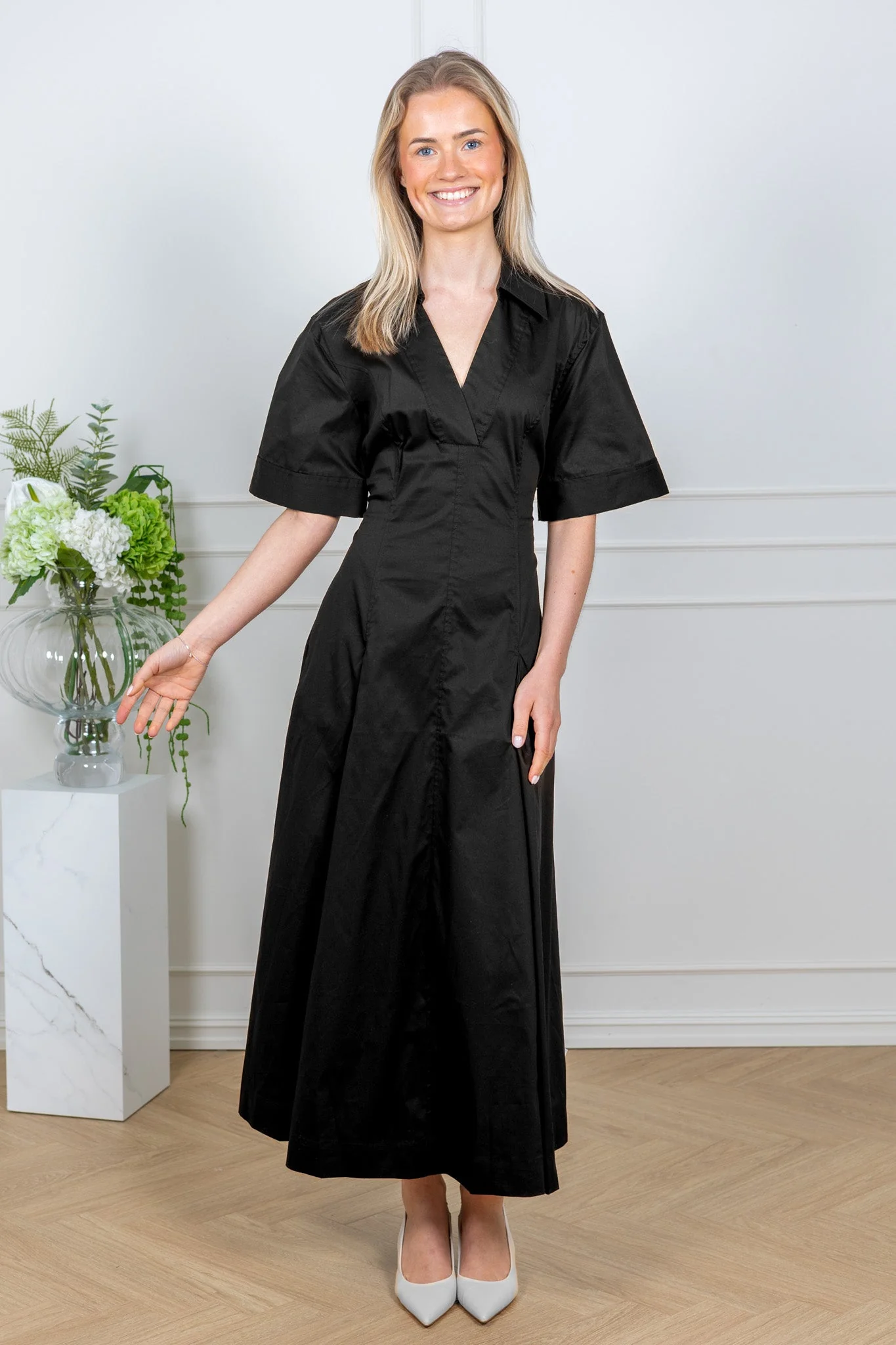 Lou Dress Black - Image 2