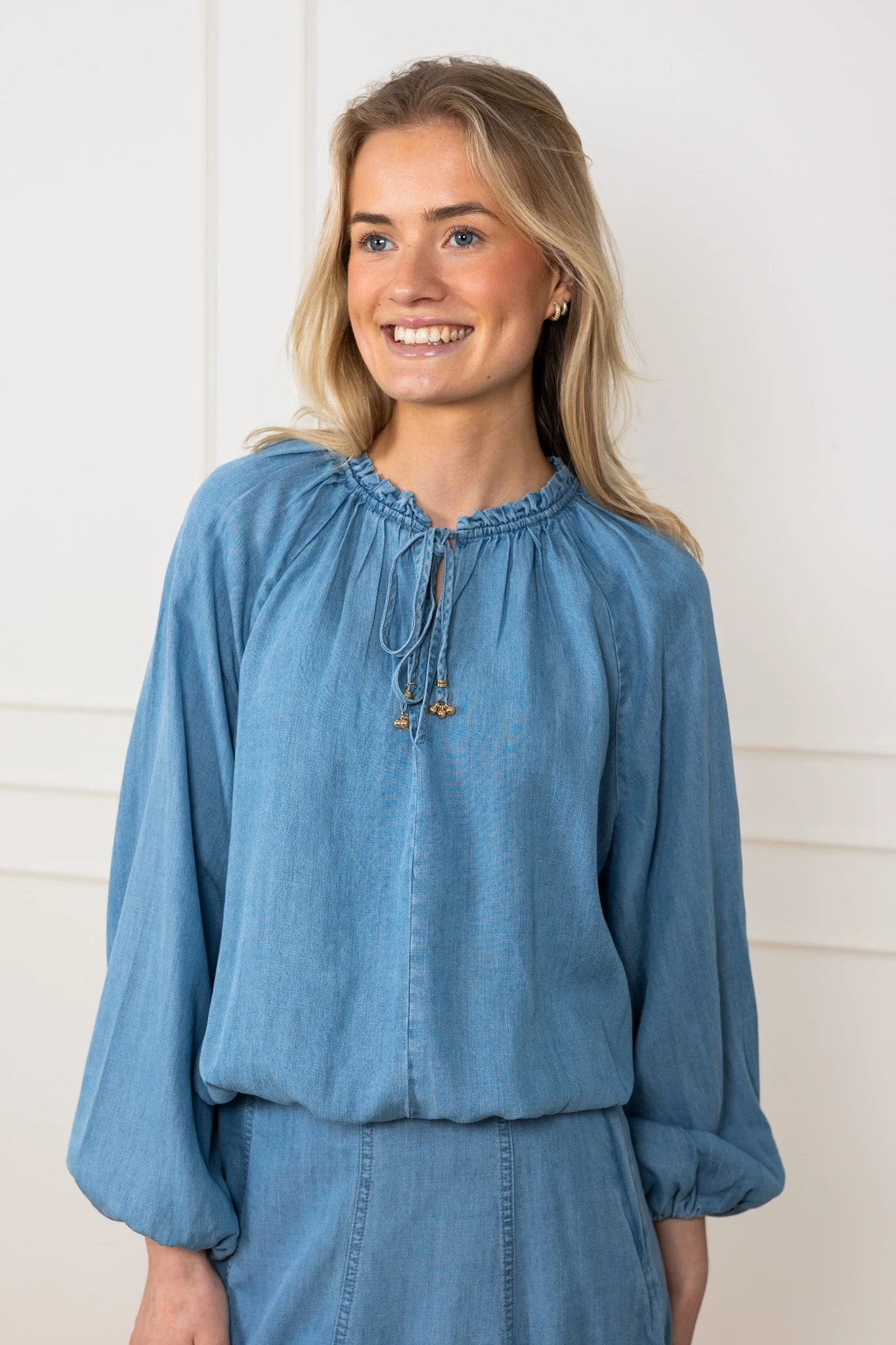 Hope Blouse Navy - Image 7