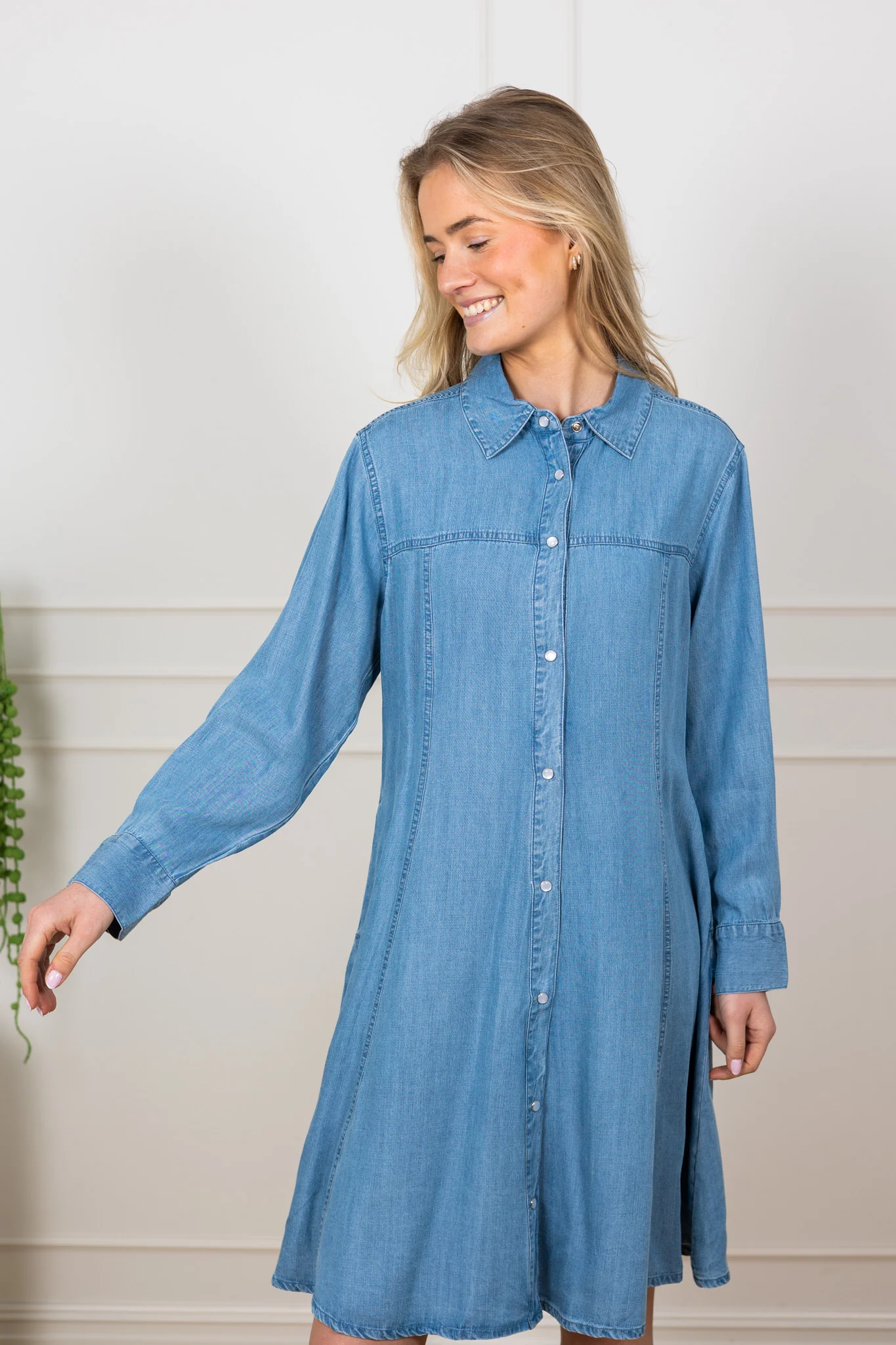 Joanna Dress Navy - Image 6