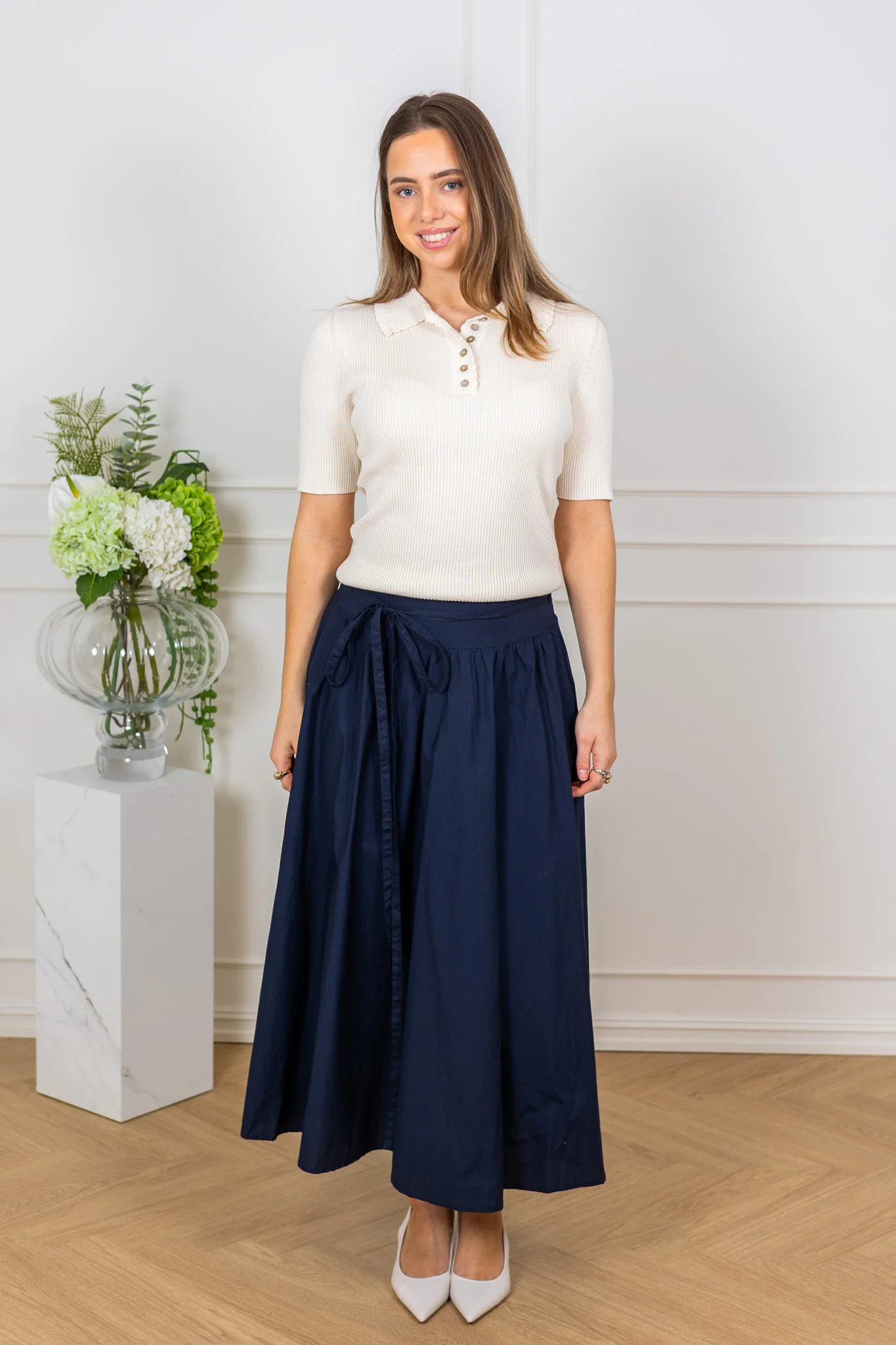 Tina Tee Cream - Image 4