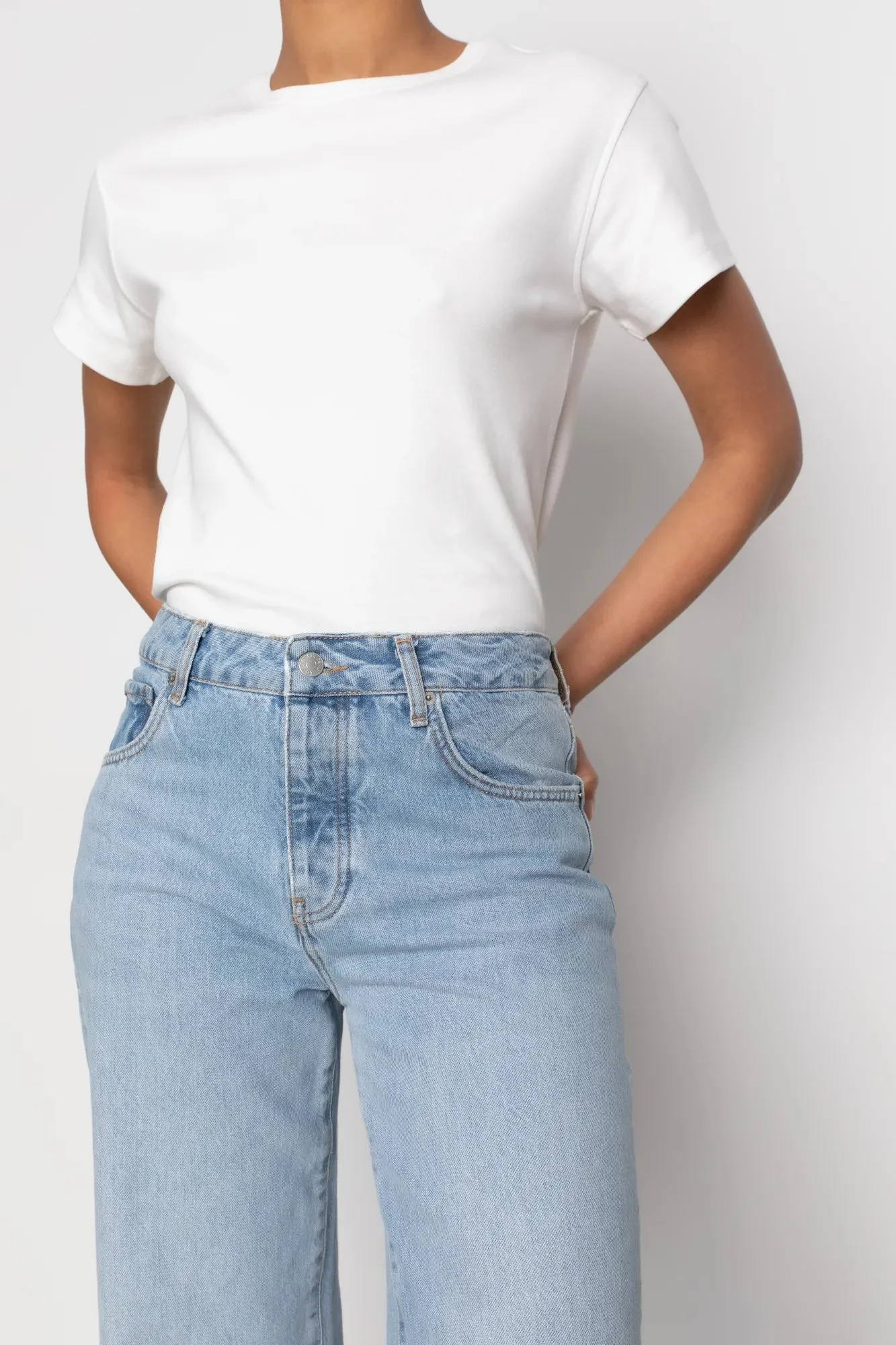 Billie Jeans Light Blue - Image 4