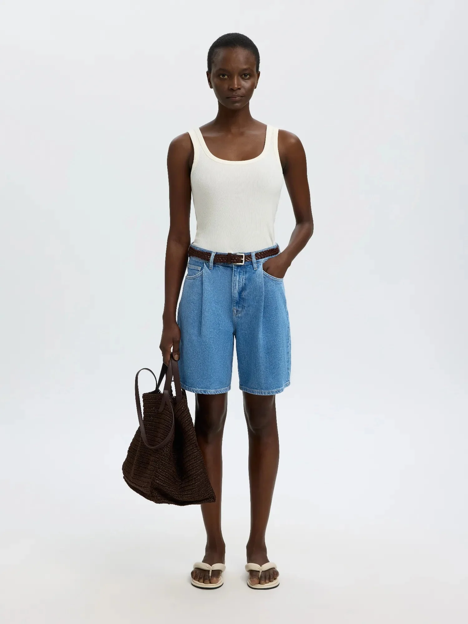 Wide Merle-Kori Hw Denim Shorts Light Blue Denim - Image 6