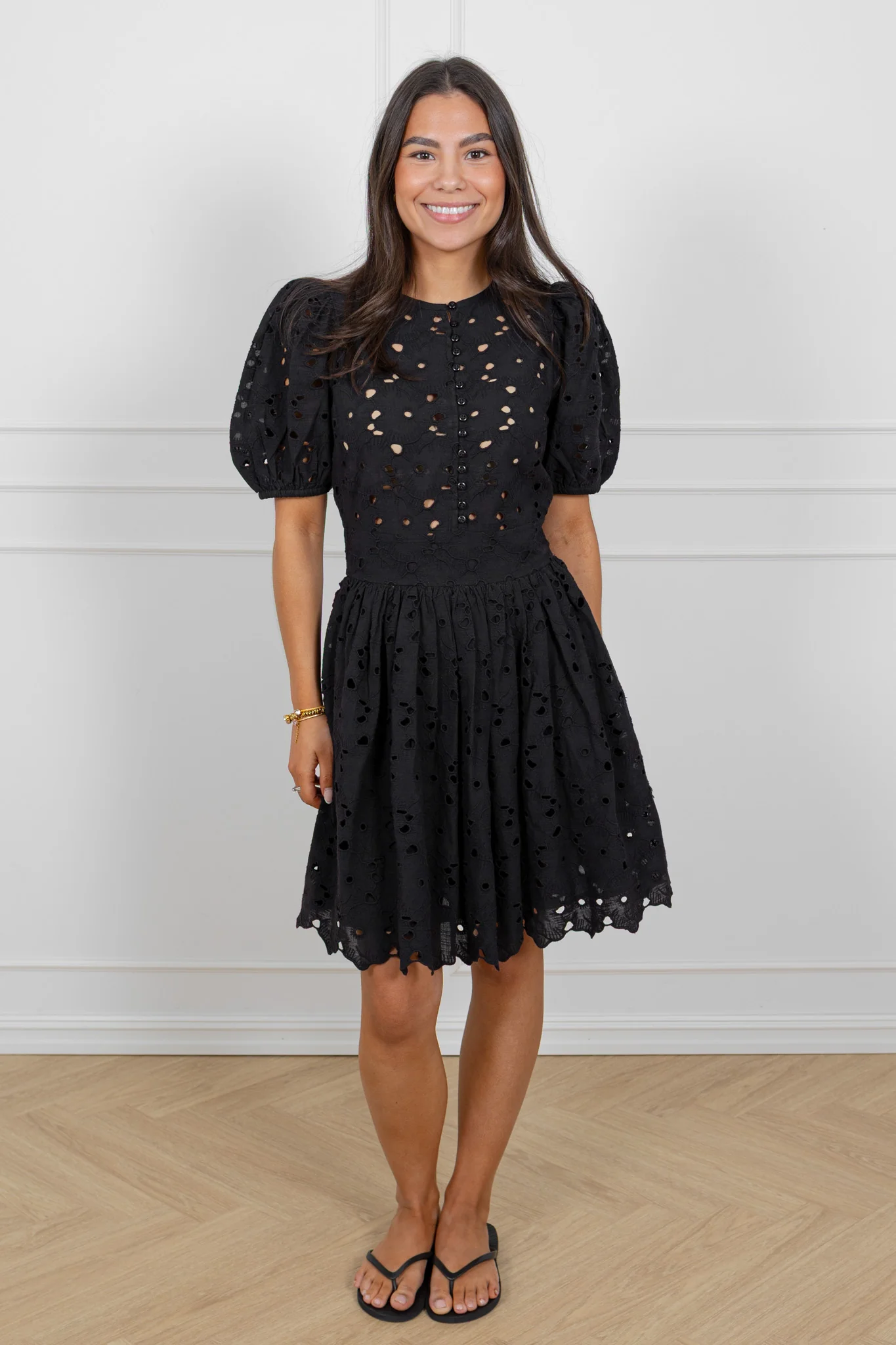 Broderie Anglaise Puffed Dress Black