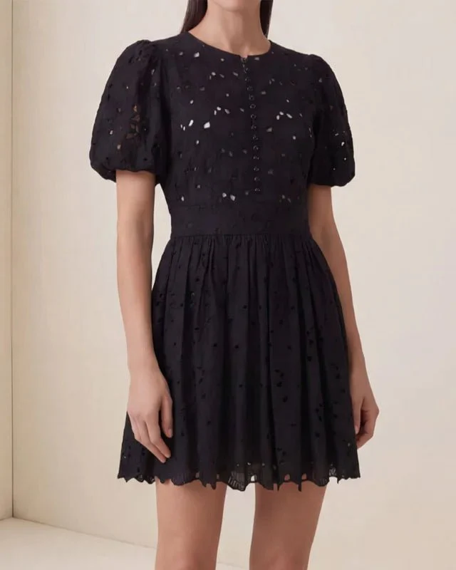 Broderie Anglaise Puffed Dress Black - Image 9