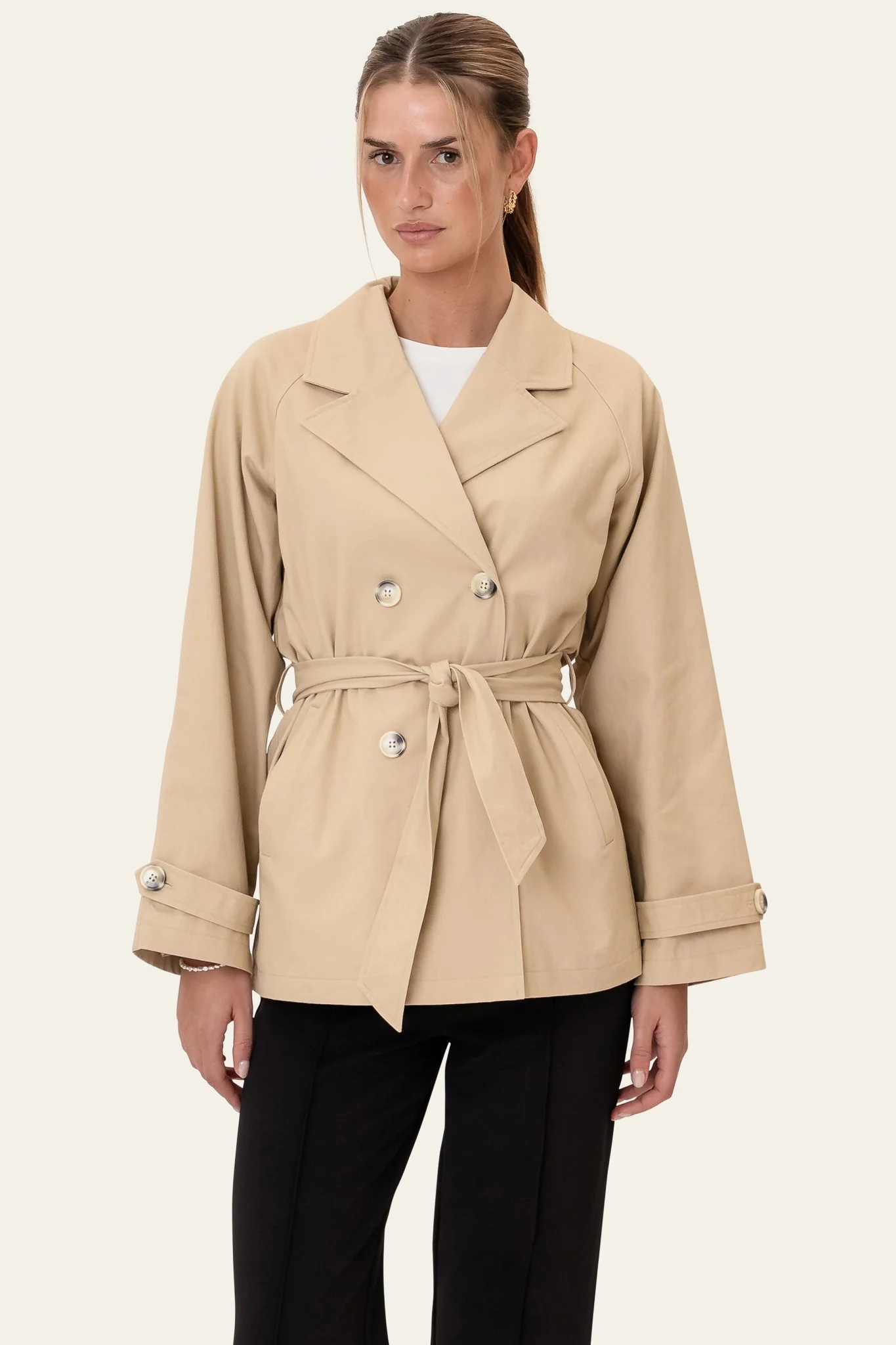 Beate Trenchcoat Beige - Image 4