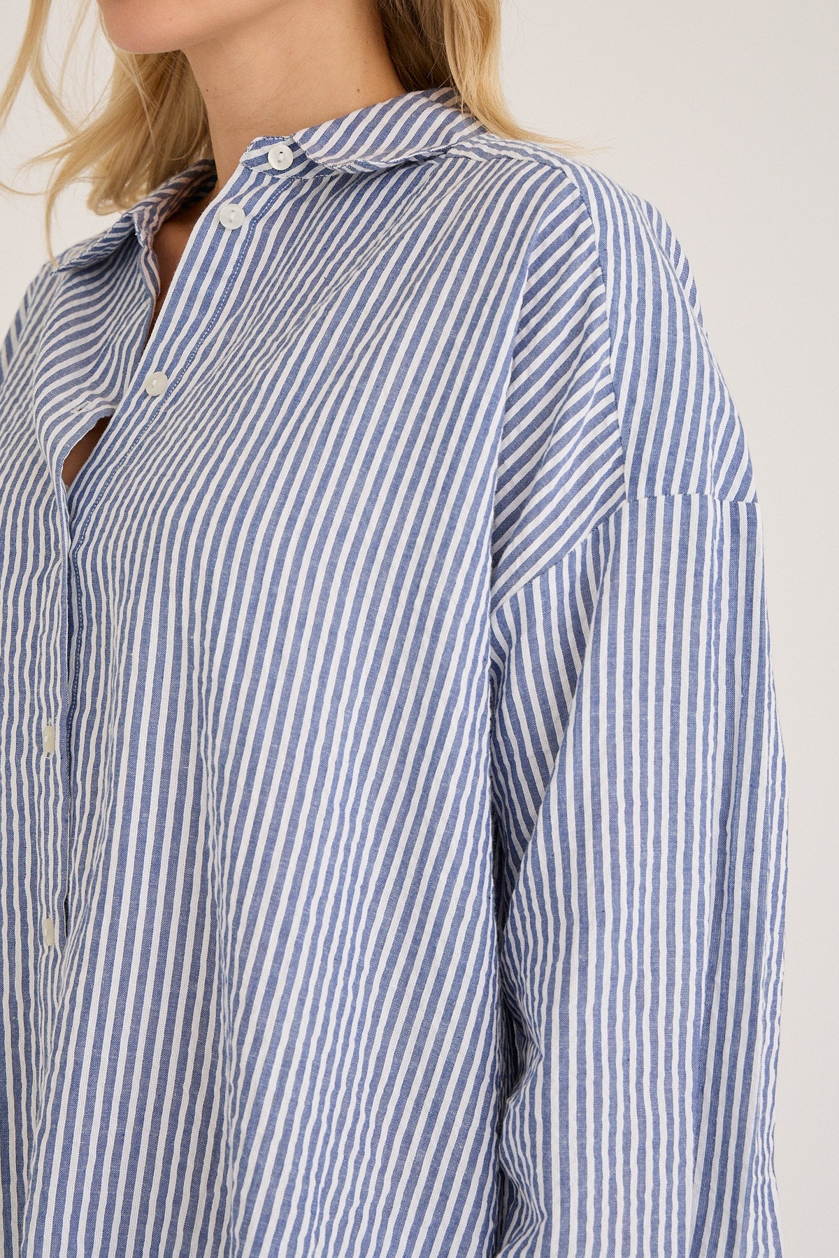Sonja New Shirt Navy/White - Image 10