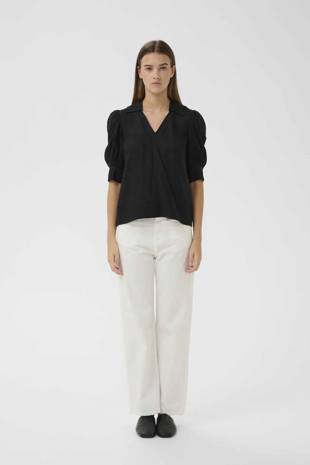 Edithiw Blouse Black - Image 3
