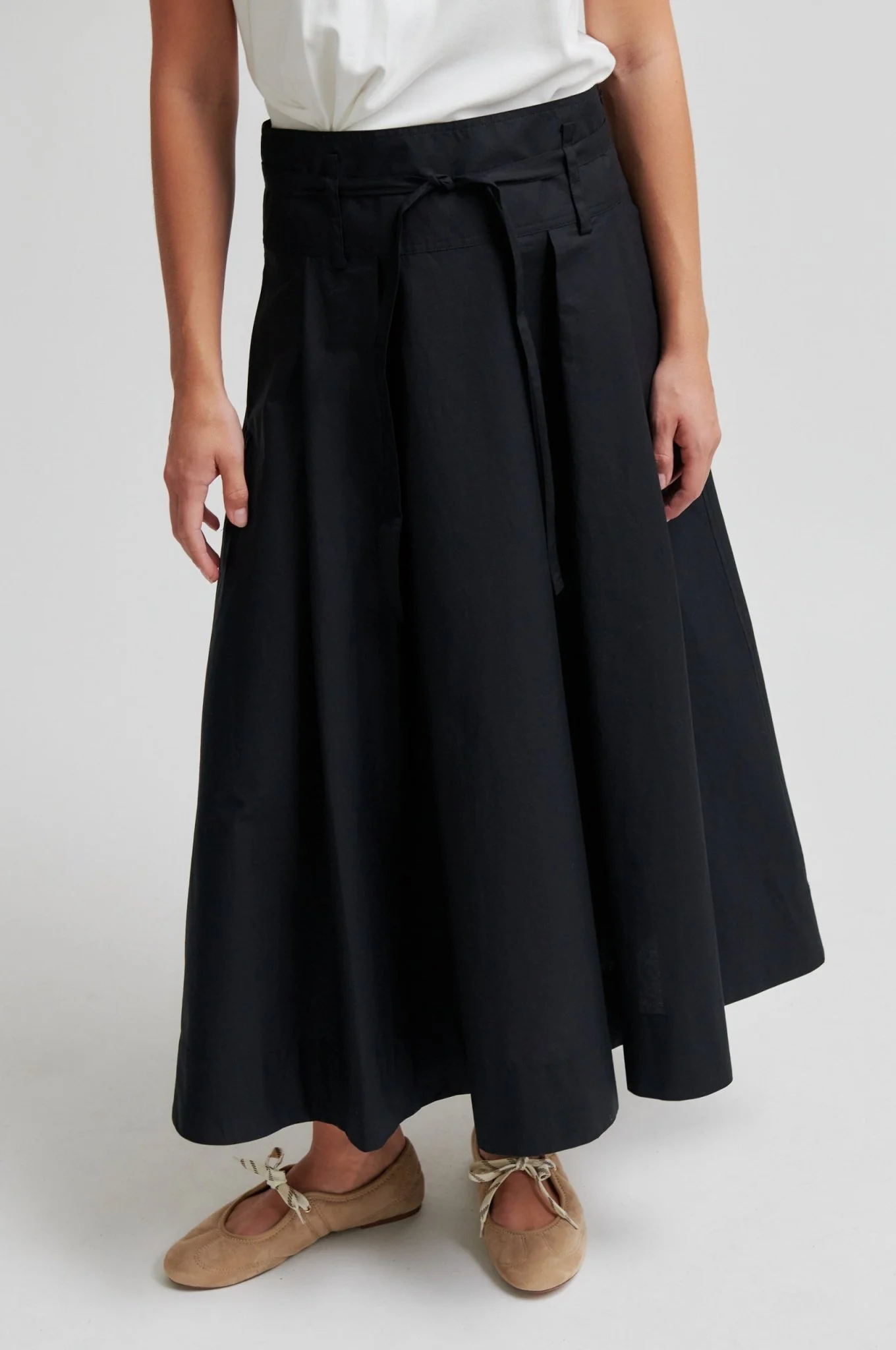 Larkini Skirt Black - Image 4