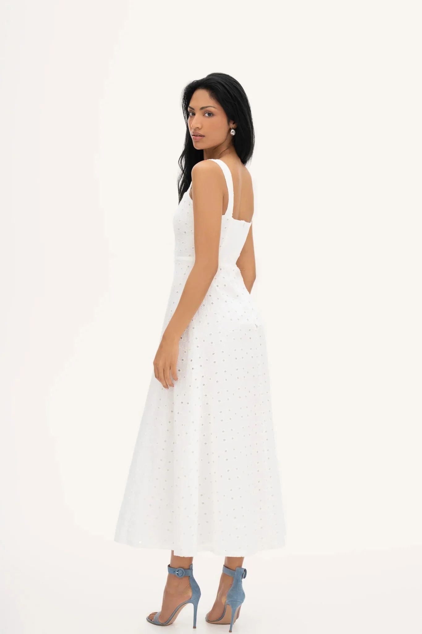 Penelope Dress White Embroidery - Image 4