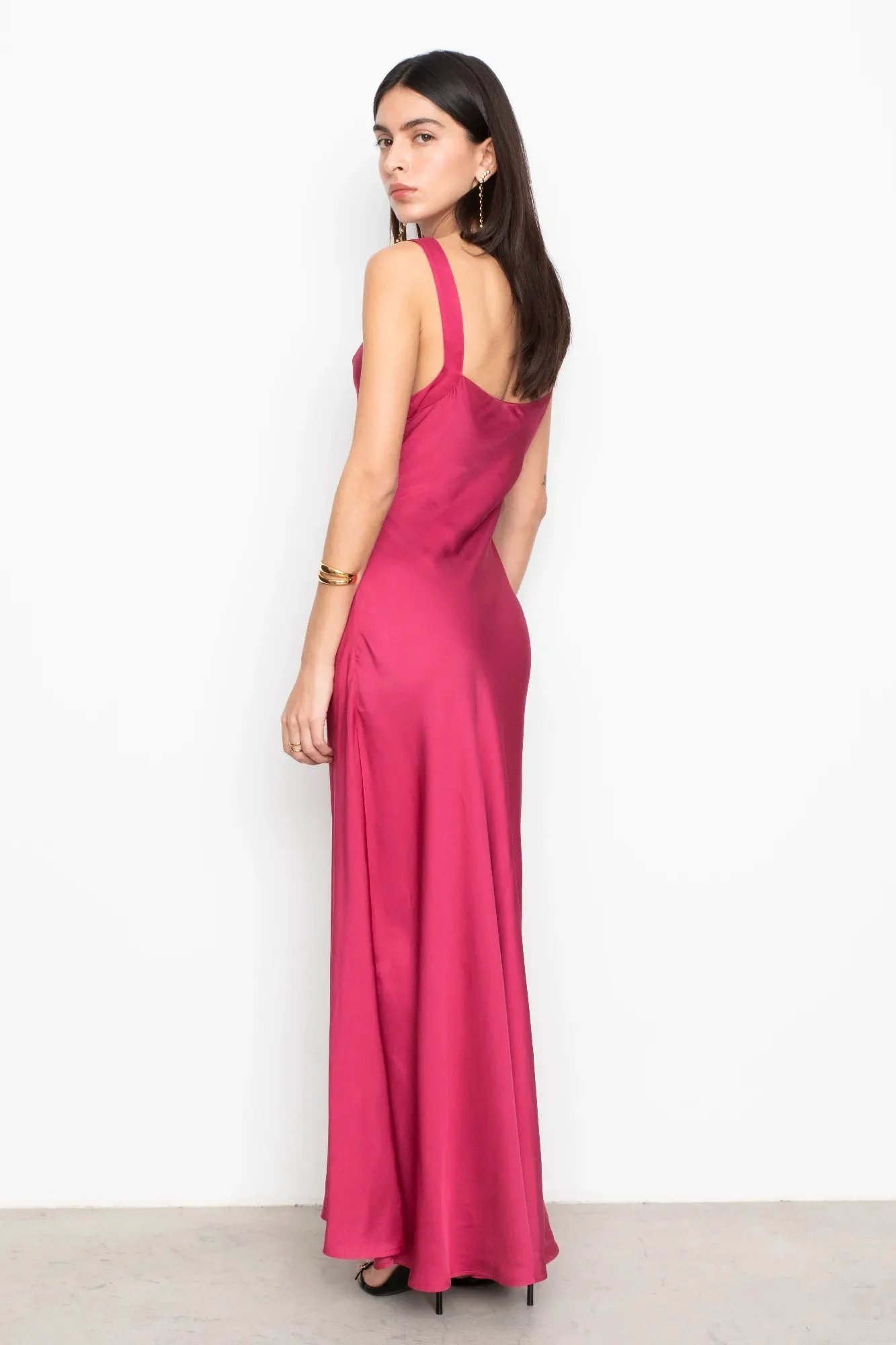 Anna Dress Berry - Image 4