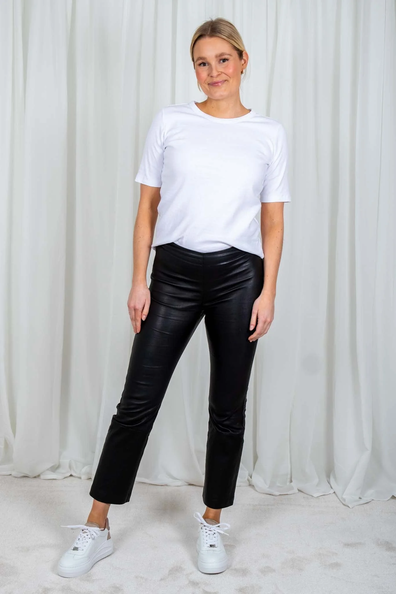 Cedar Pant Black - Image 7