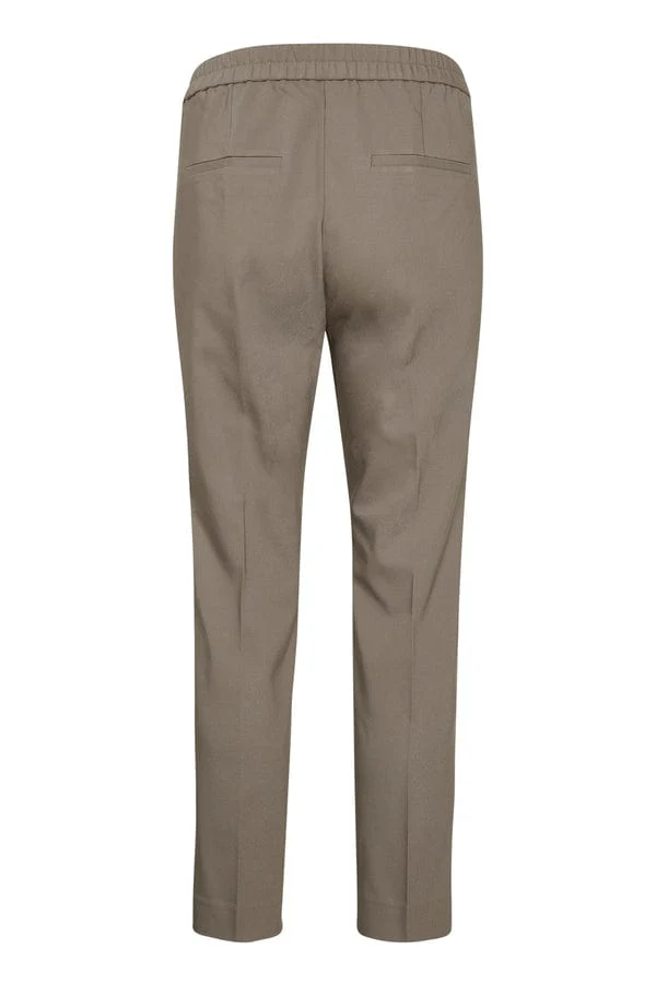 Zellaiw Flat Pant - Image 7