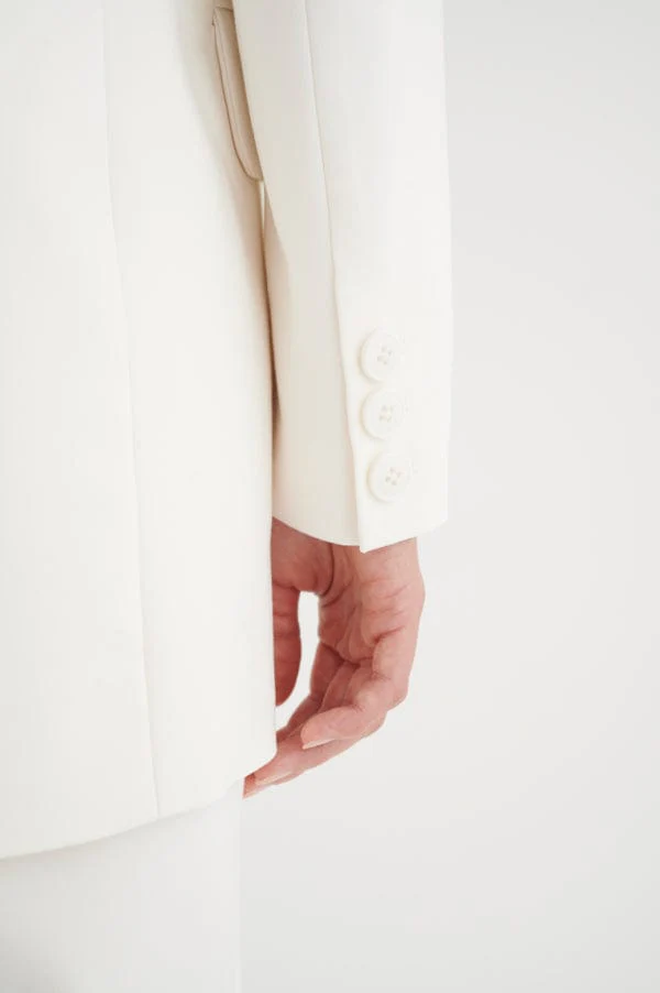 Zellaiw Long Blazer - Image 3