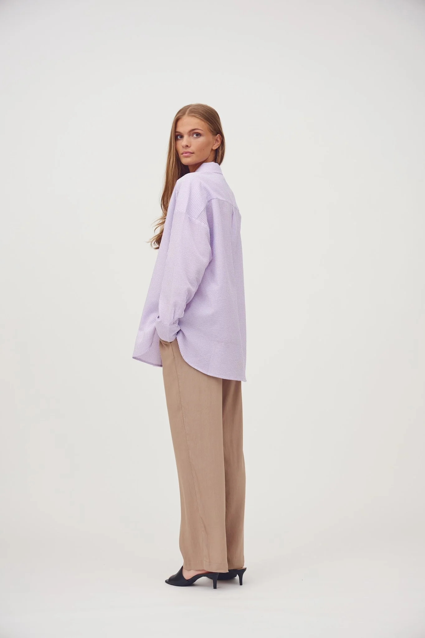 Sonja Shirt Purple/White - Image 9