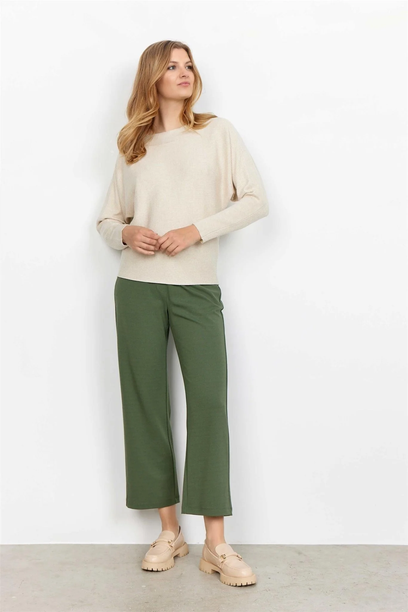 Sc-Dollie 663 - Image 2