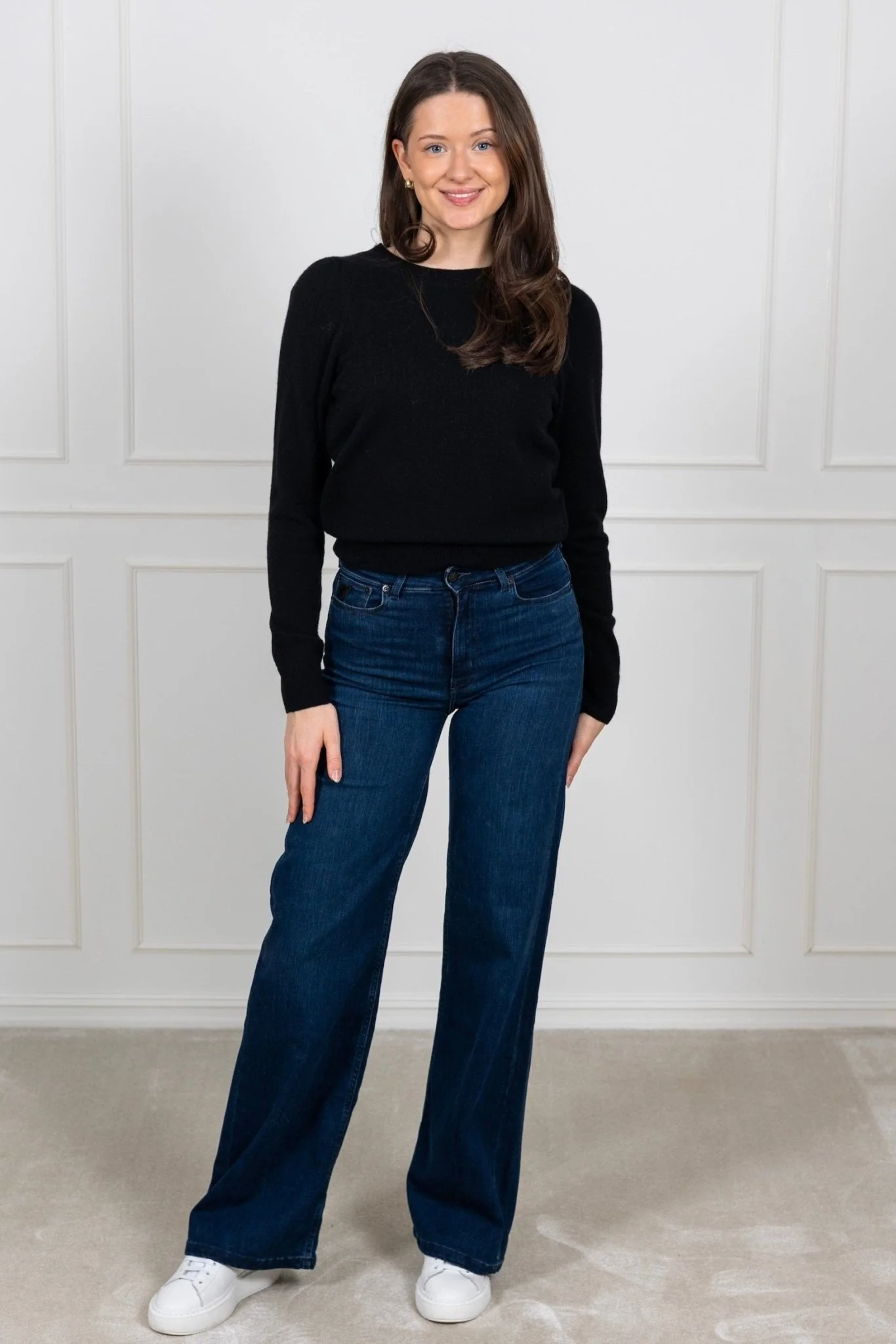 Evinapw Pullover Black - Image 3