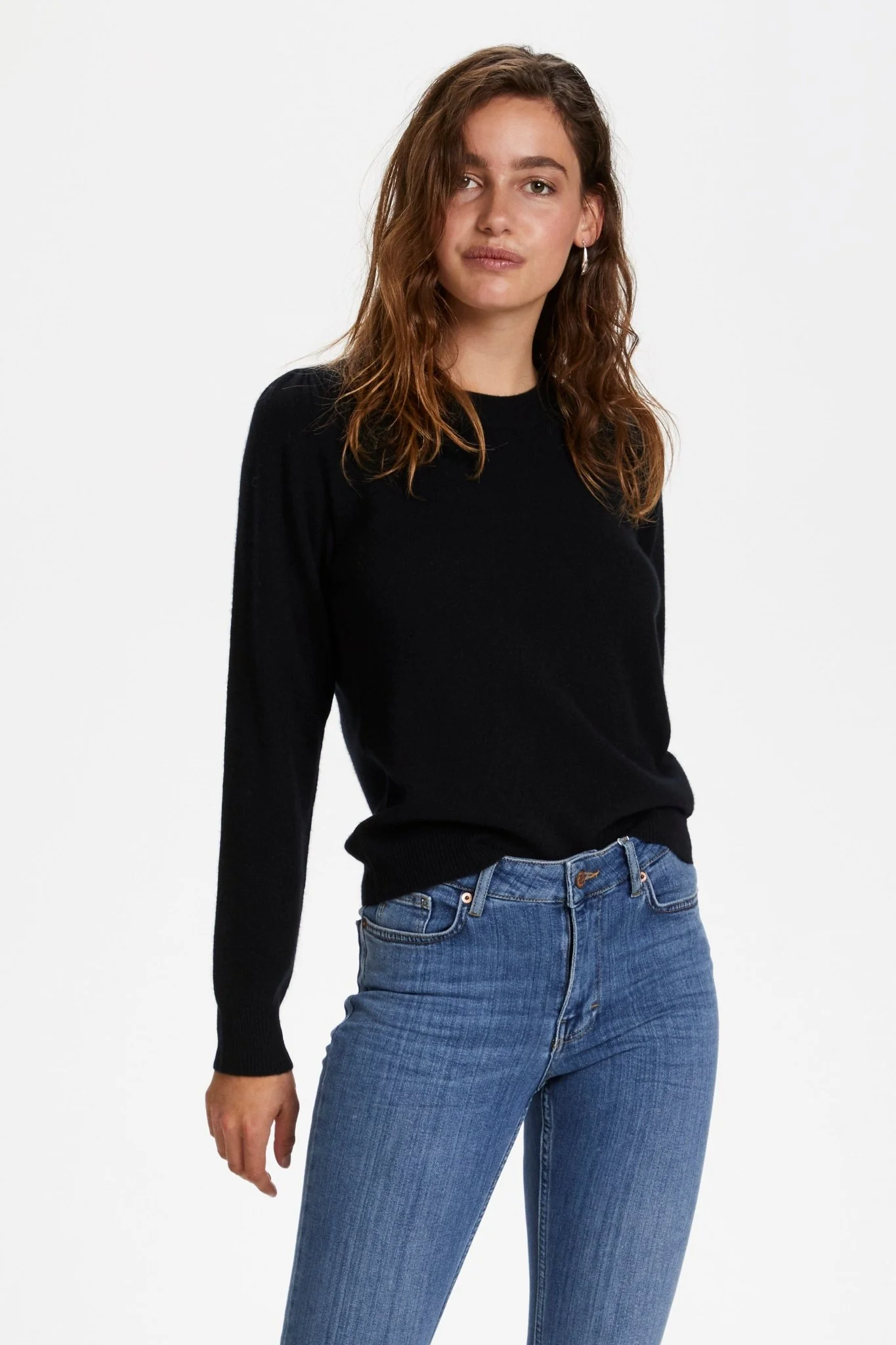Evinapw Pullover Black - Image 8
