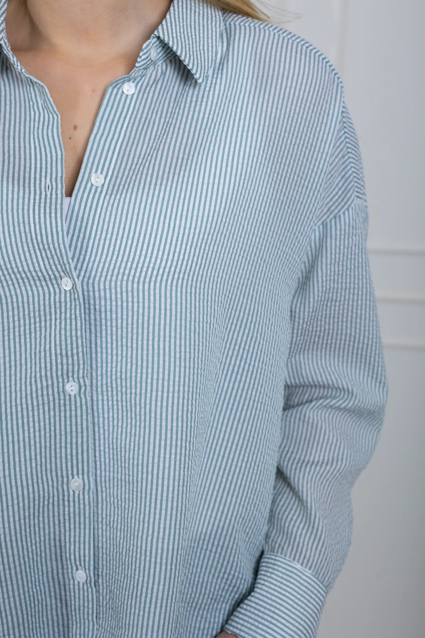 Sonja Shirt Green/White - Image 8