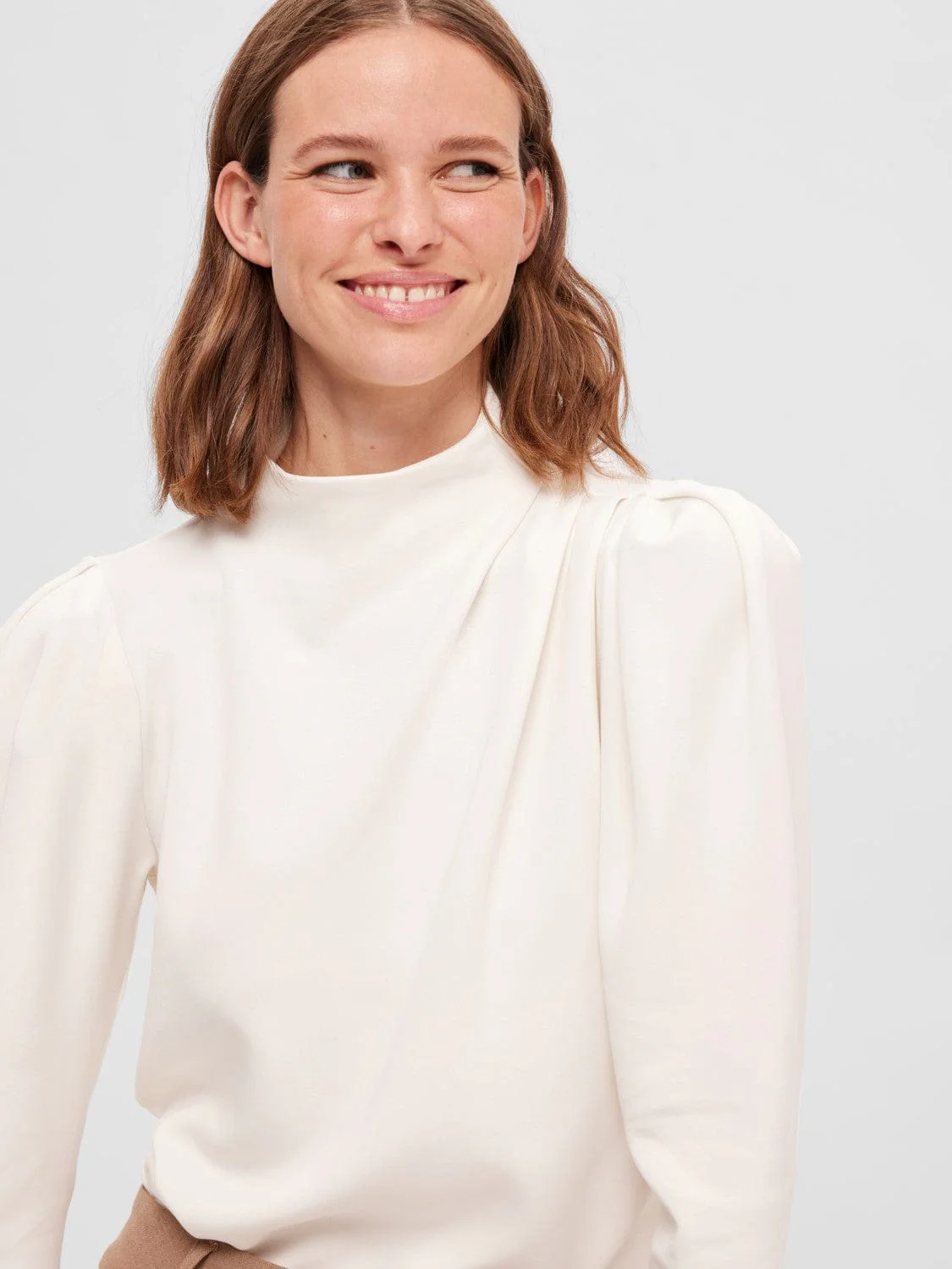 Fenja LS T-Neck Top Snow White - Image 5