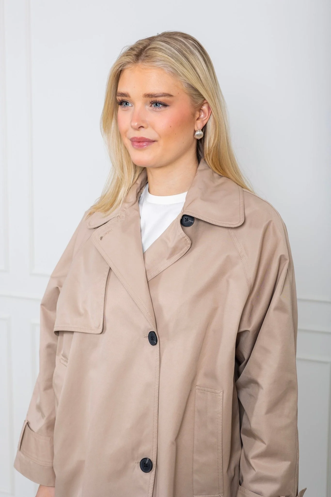 Minonaiw Jacket Sandstone - Image 4