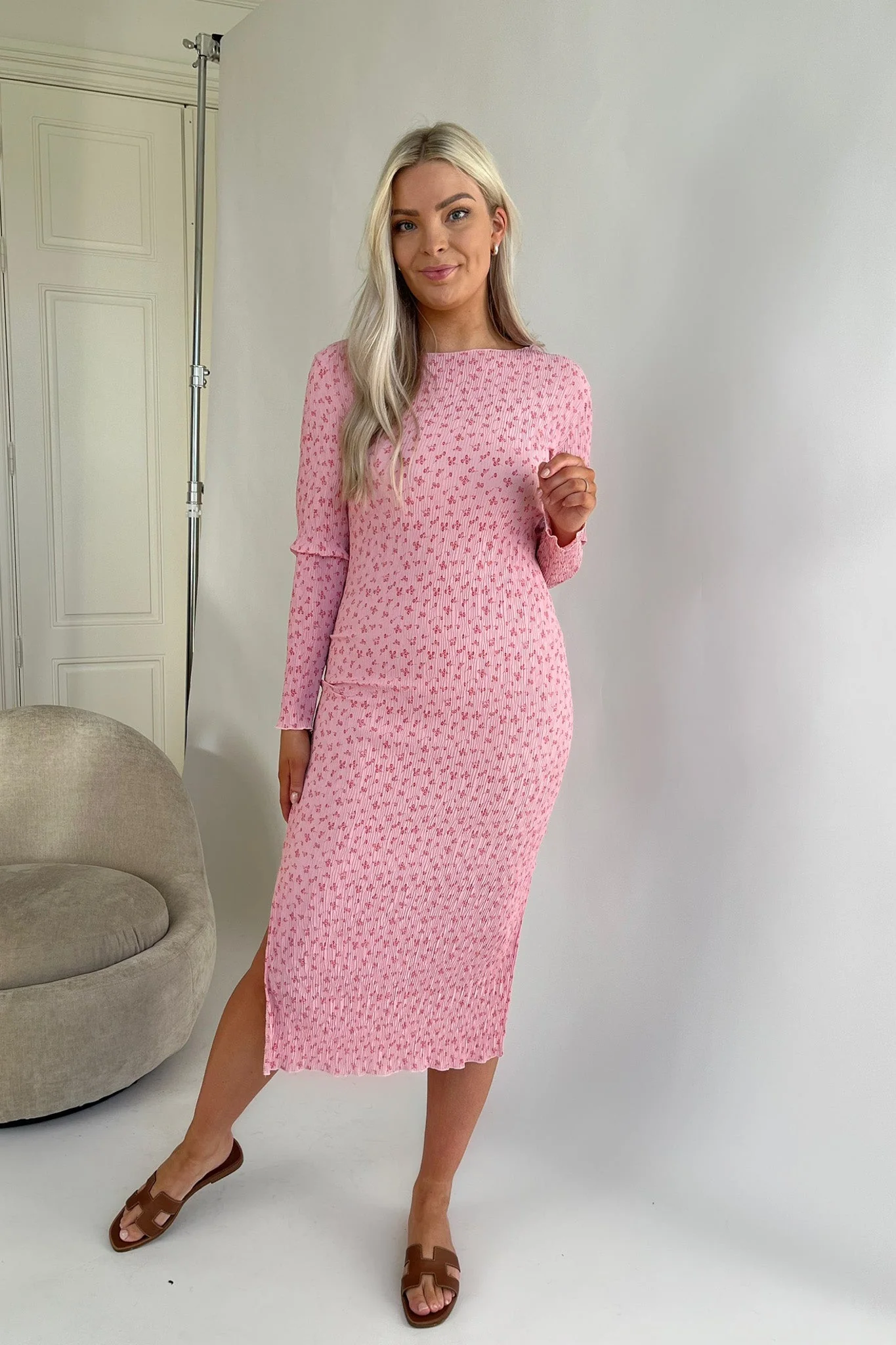 Oda Dress Pink Tiny Blossom - Image 5