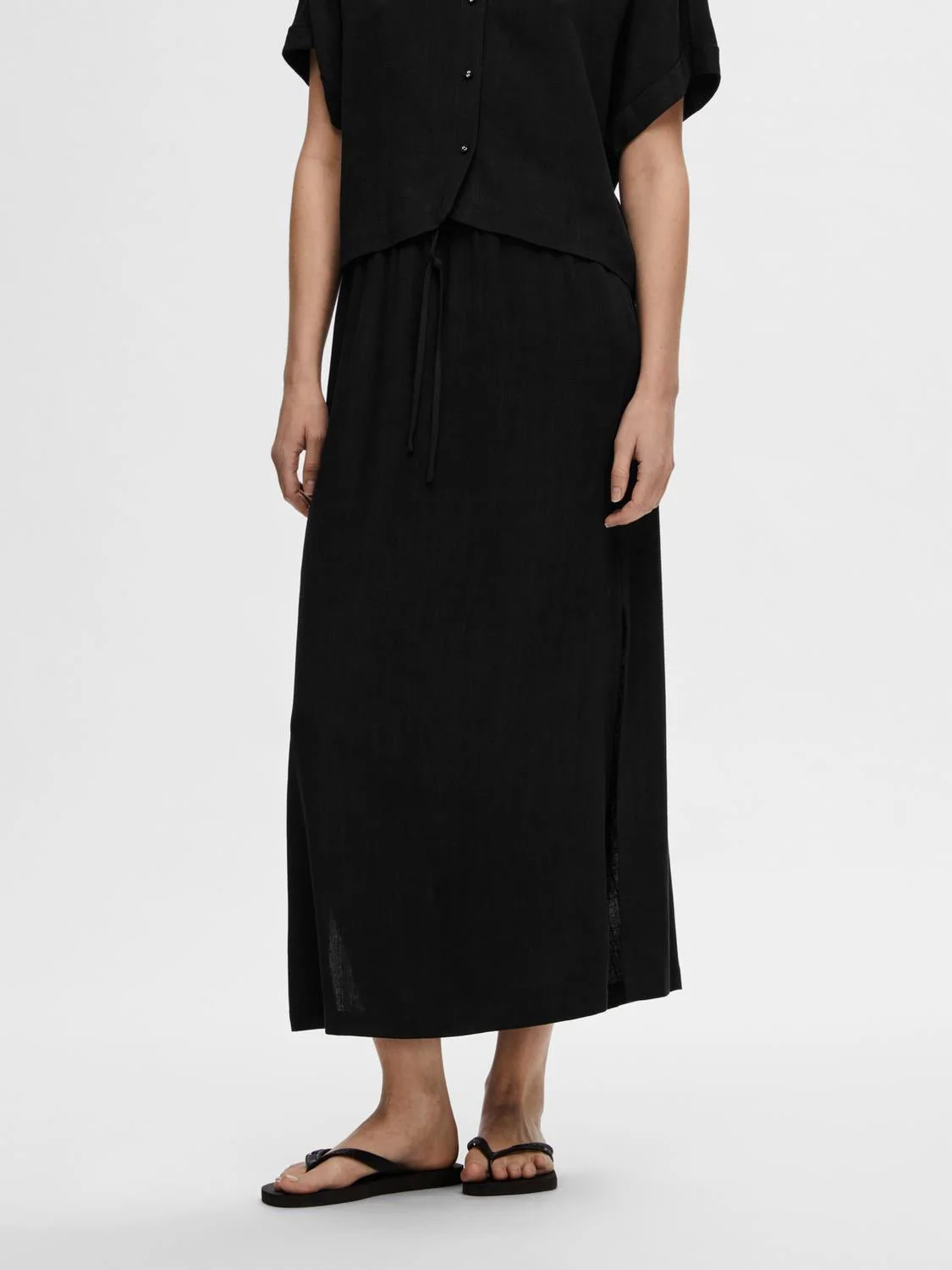 Viva Hw Ankle Skirt Black - Image 7