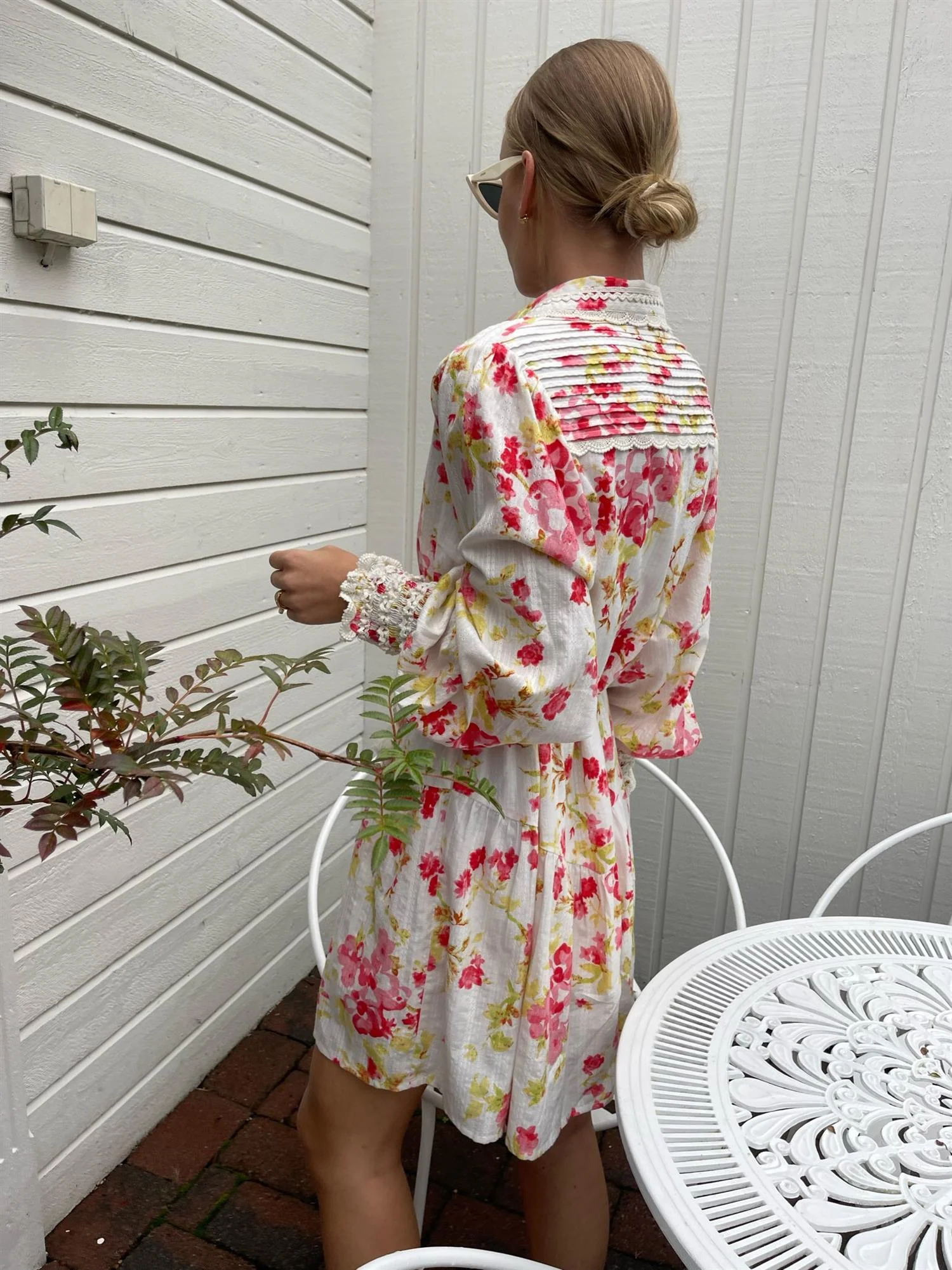 Yassomelli Ls Shirt Dress Fest Birch W. Red Flowers - Image 4