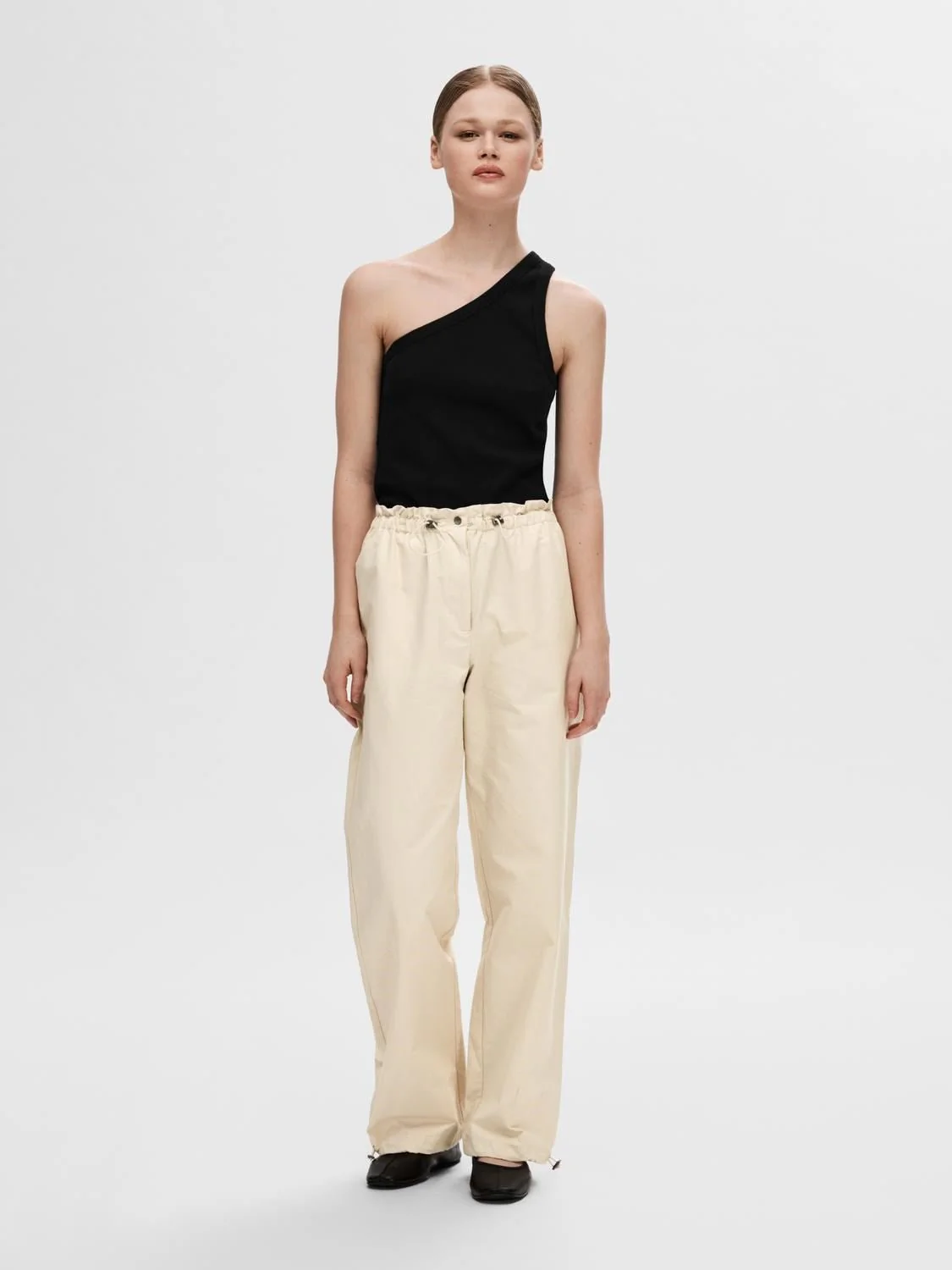 Anna One Shoulder Top Black - Image 2