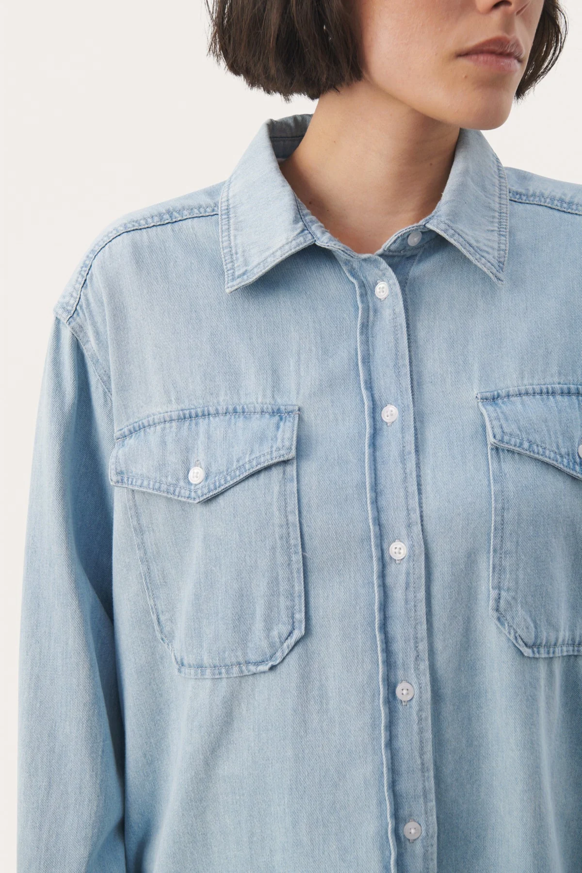 Collettepw Shirt Whiteish Blue Denim - Image 5