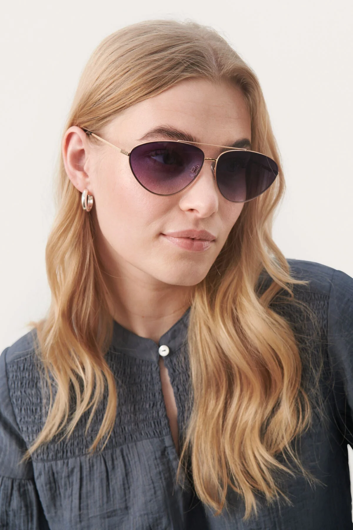 Elnipw Sunglasses Gold - Image 4
