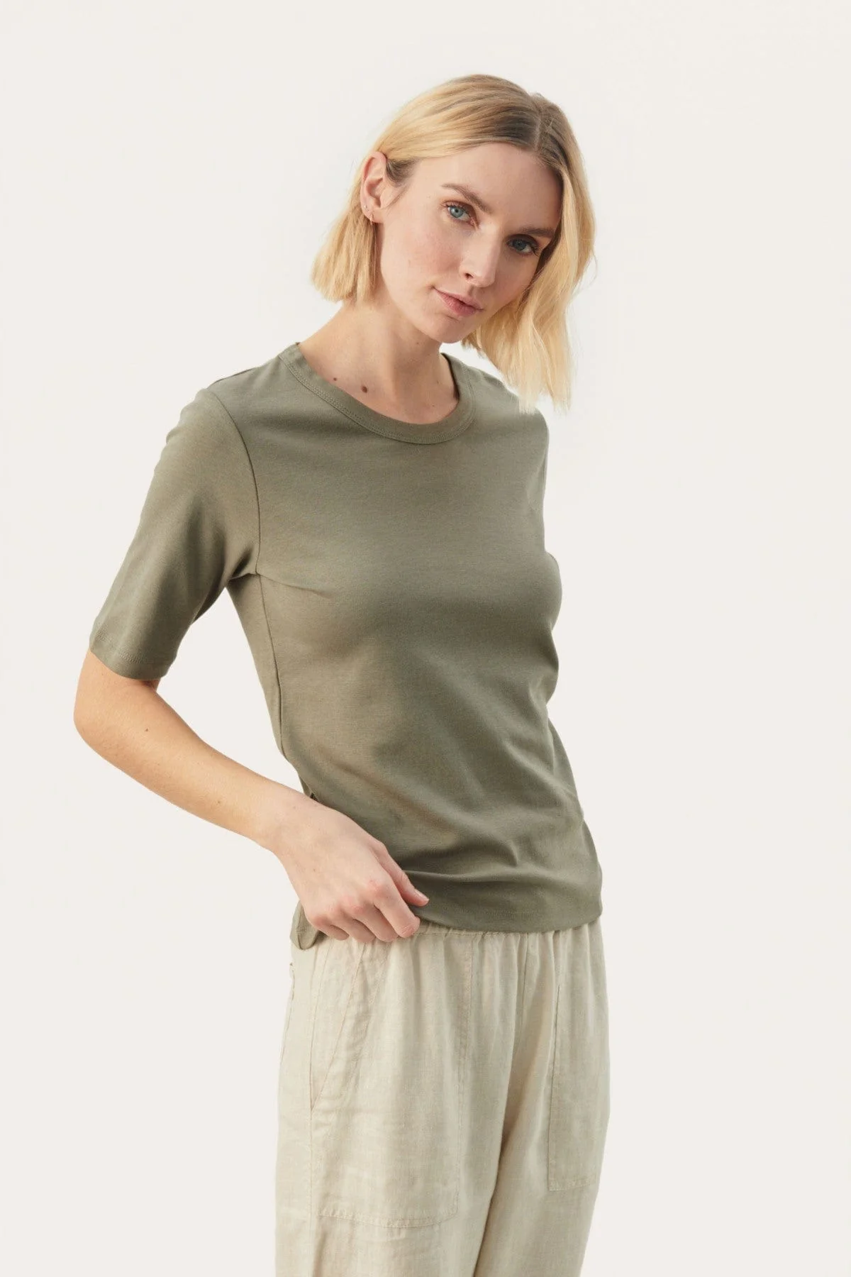 Ratanapw T-Shirt Vetiver - Image 2