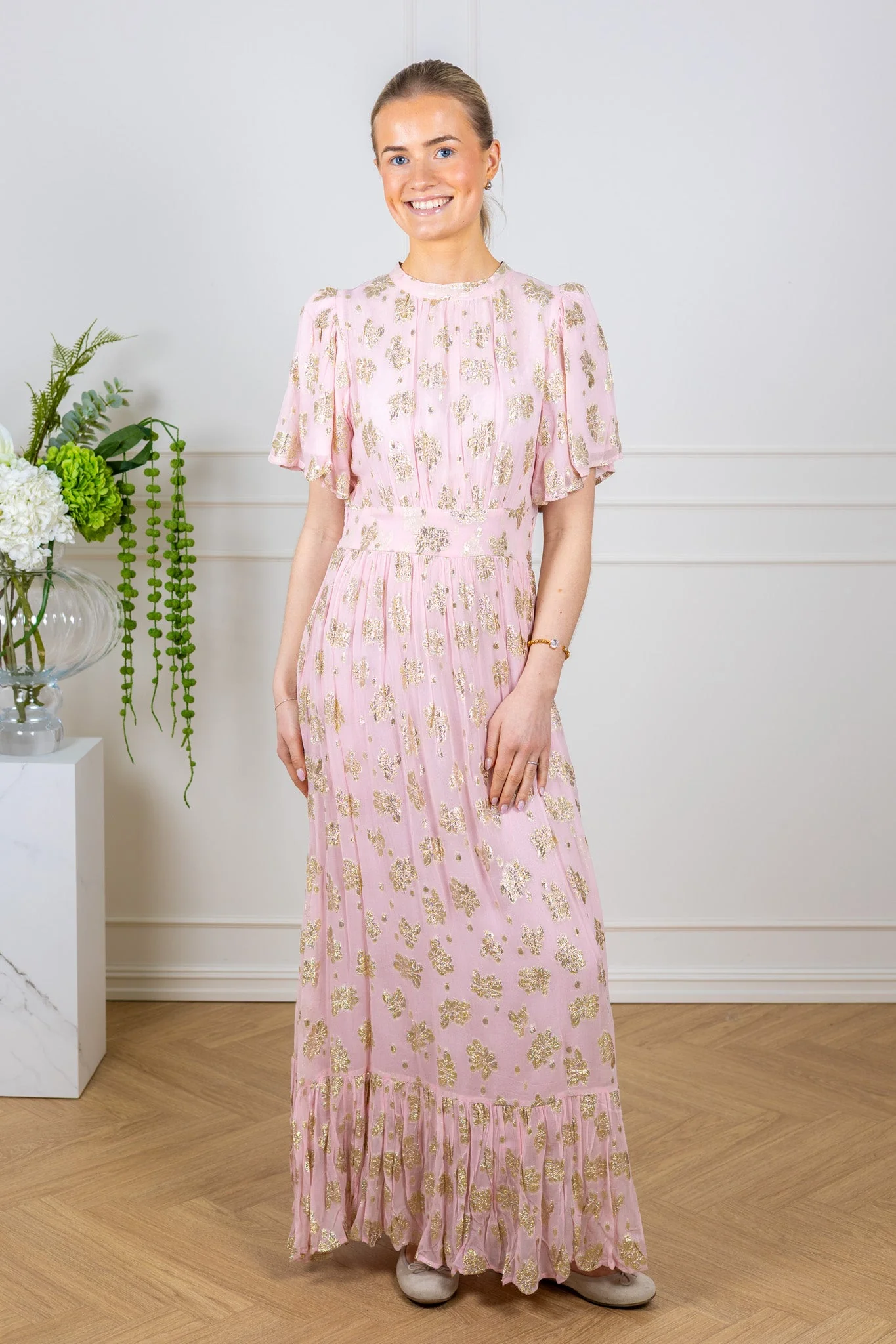 Heena Dress Blushing Bride - Image 3