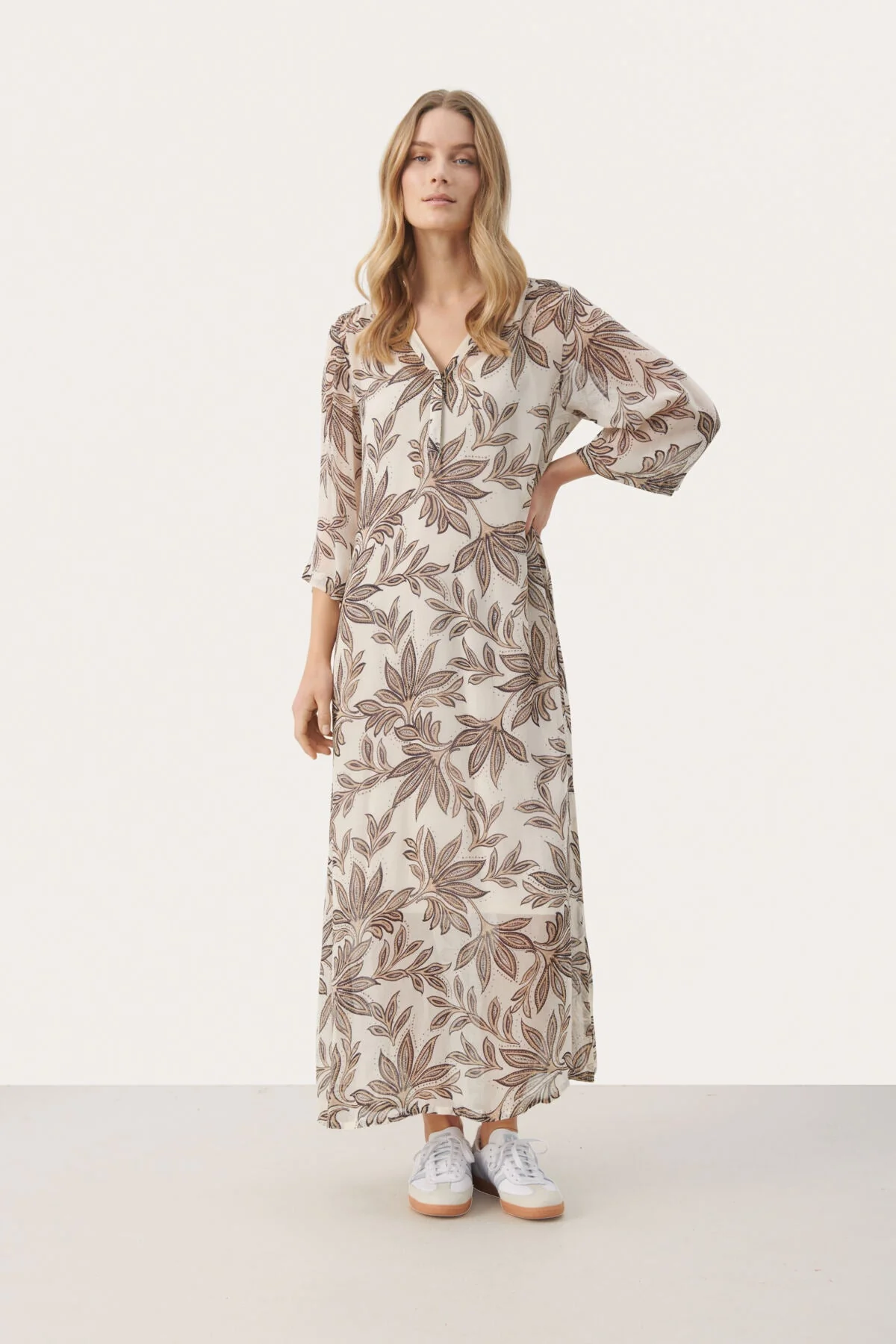 Beritpw Dress Black Delicate Leaf - Image 8