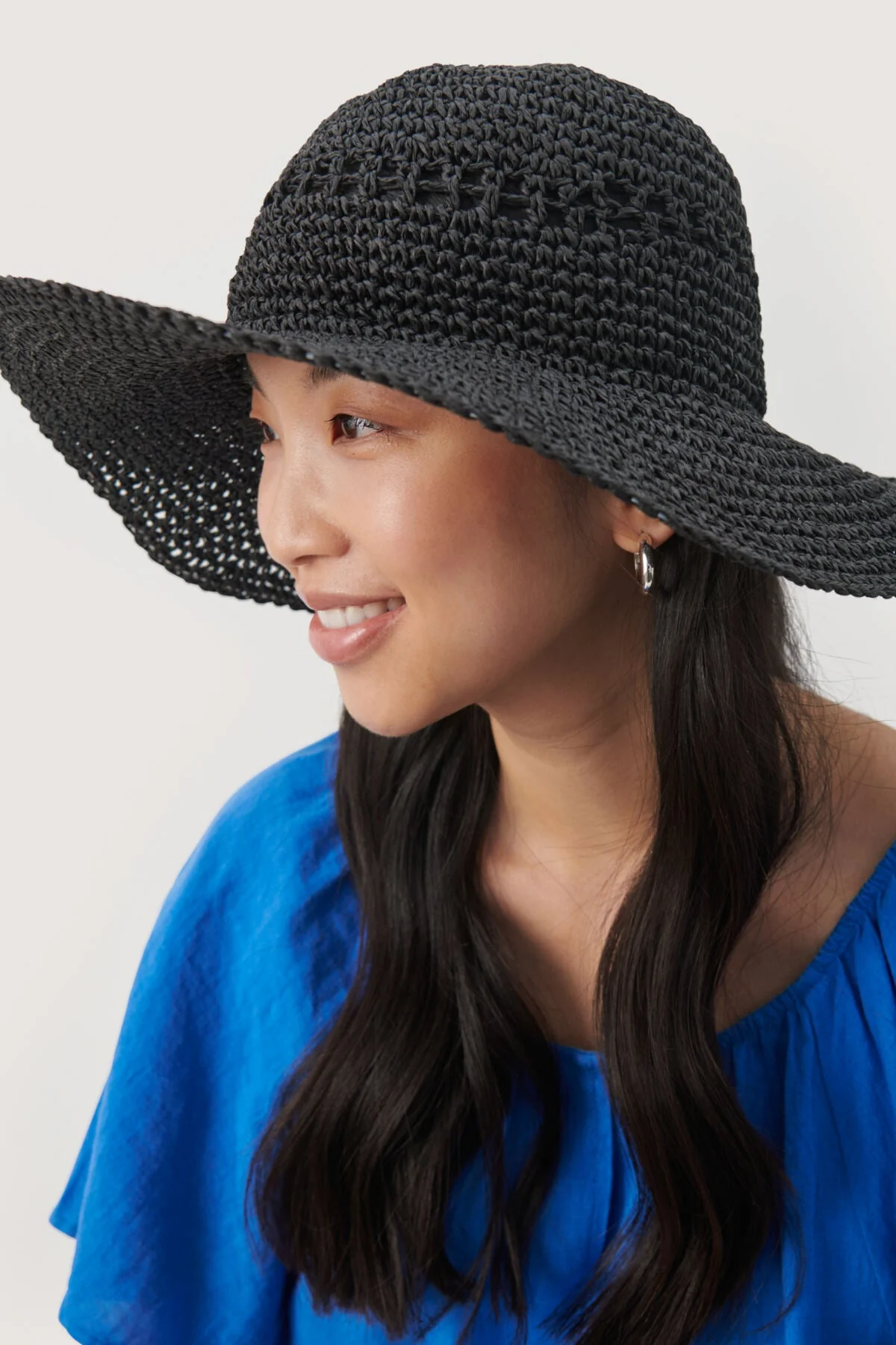 Grethpw Hat Black - Image 4