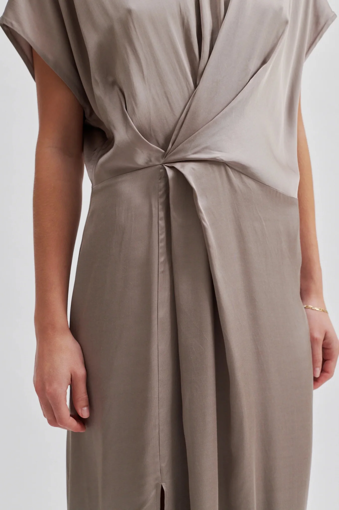 Aygo Dress Vintage Khaki - Image 4