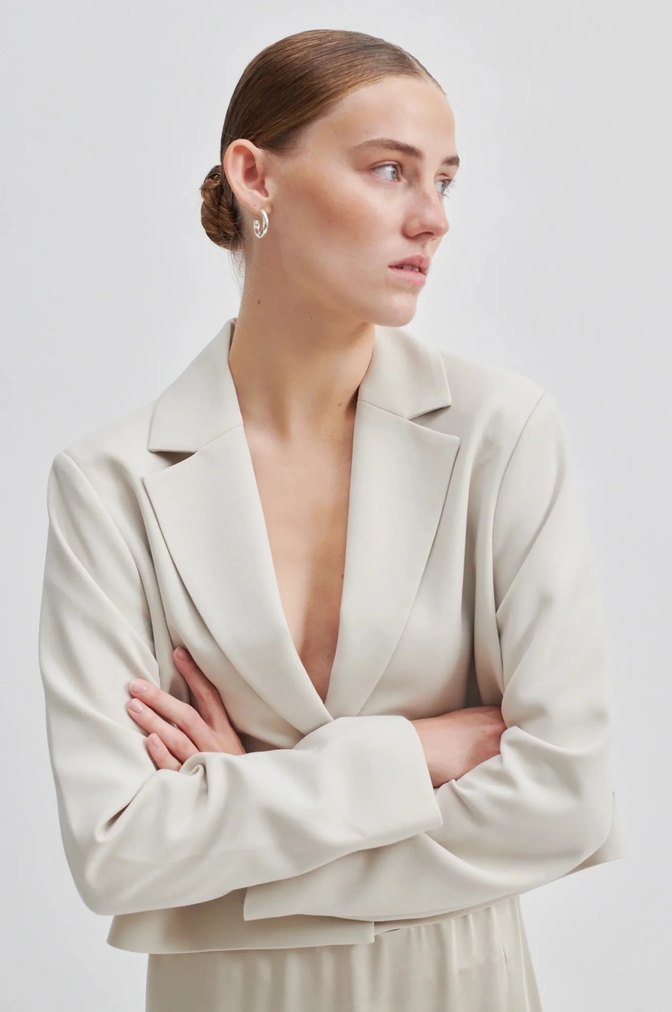 Evie Cropped Blazer Pumice Stone - Image 3