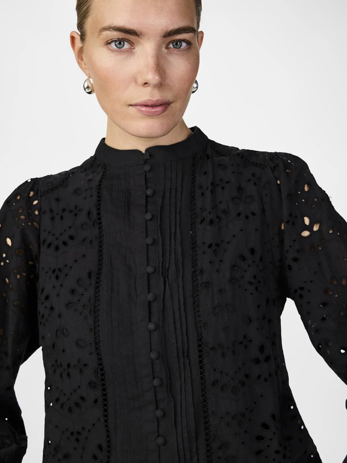 Yasalessia Ls Shirt Black - Image 8